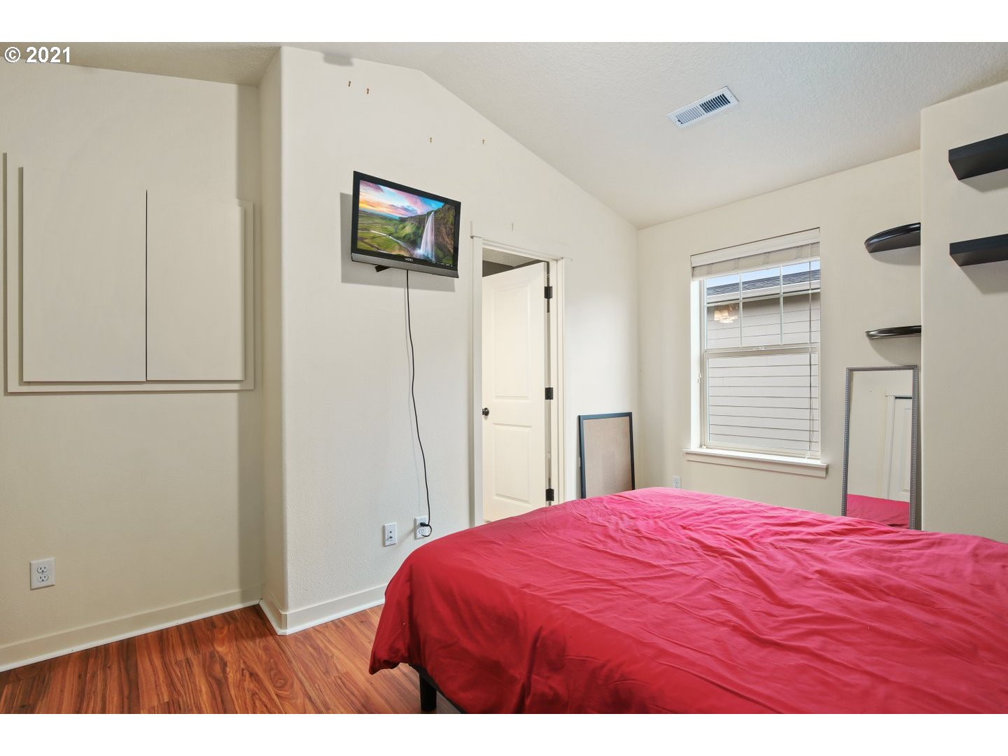 Photo #6: 21066666 Listing 