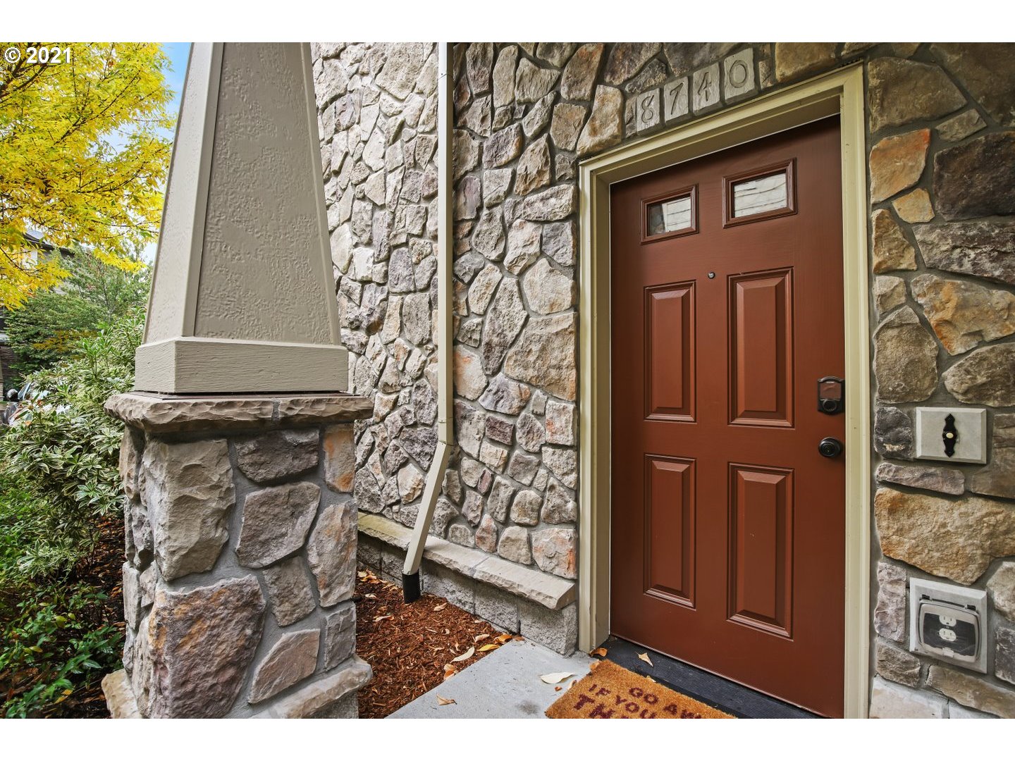 Photo #4: 21066666 Listing 
