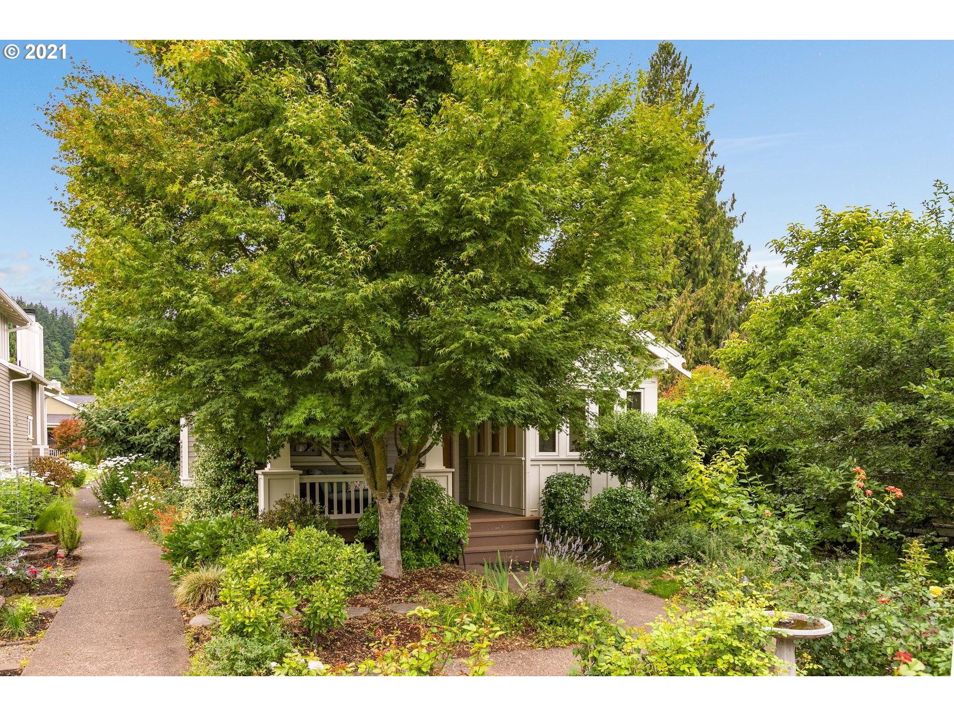 Photo #2: 21074257 Listing 