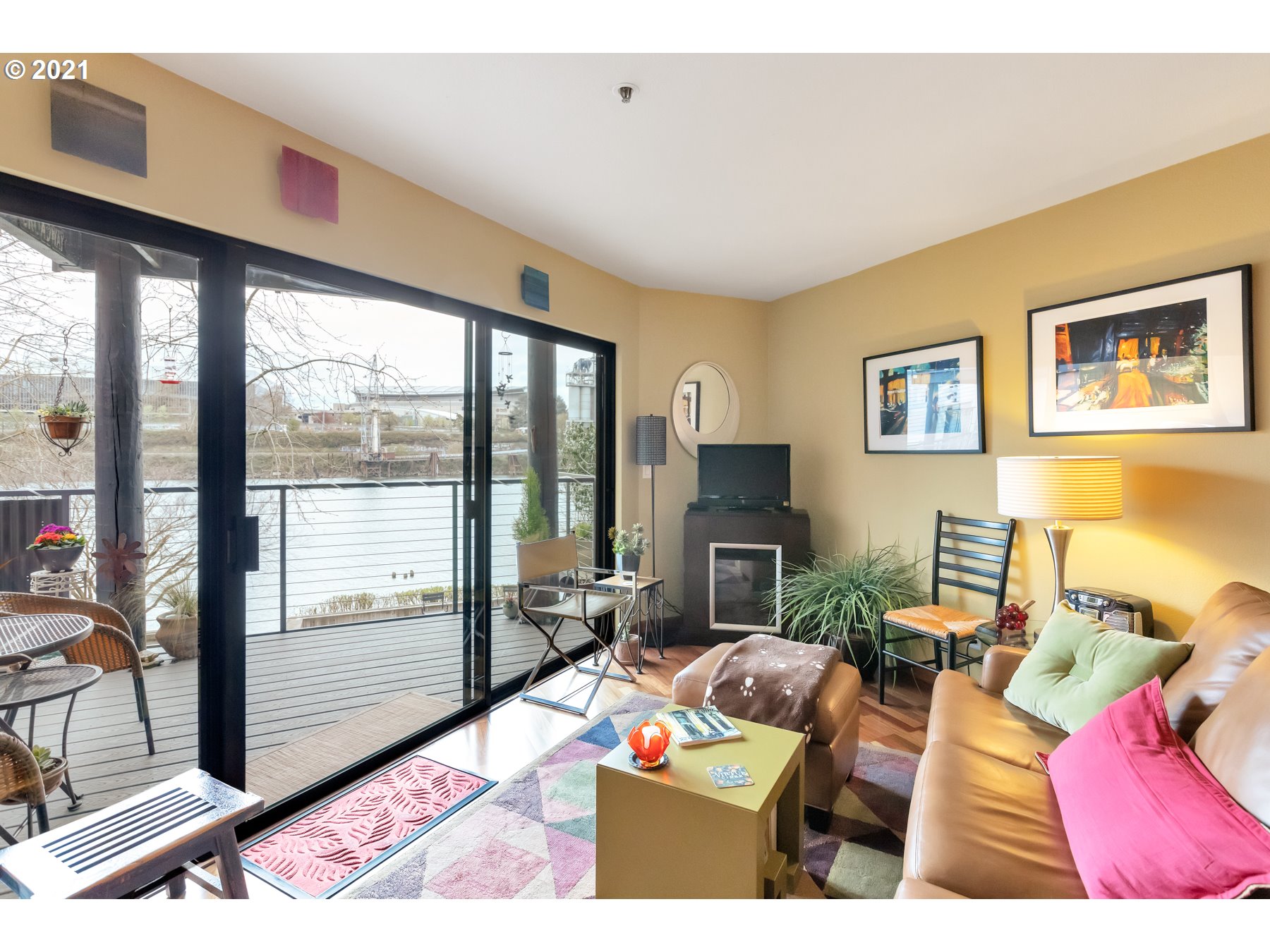 Photo #3: 21074613 Listing 