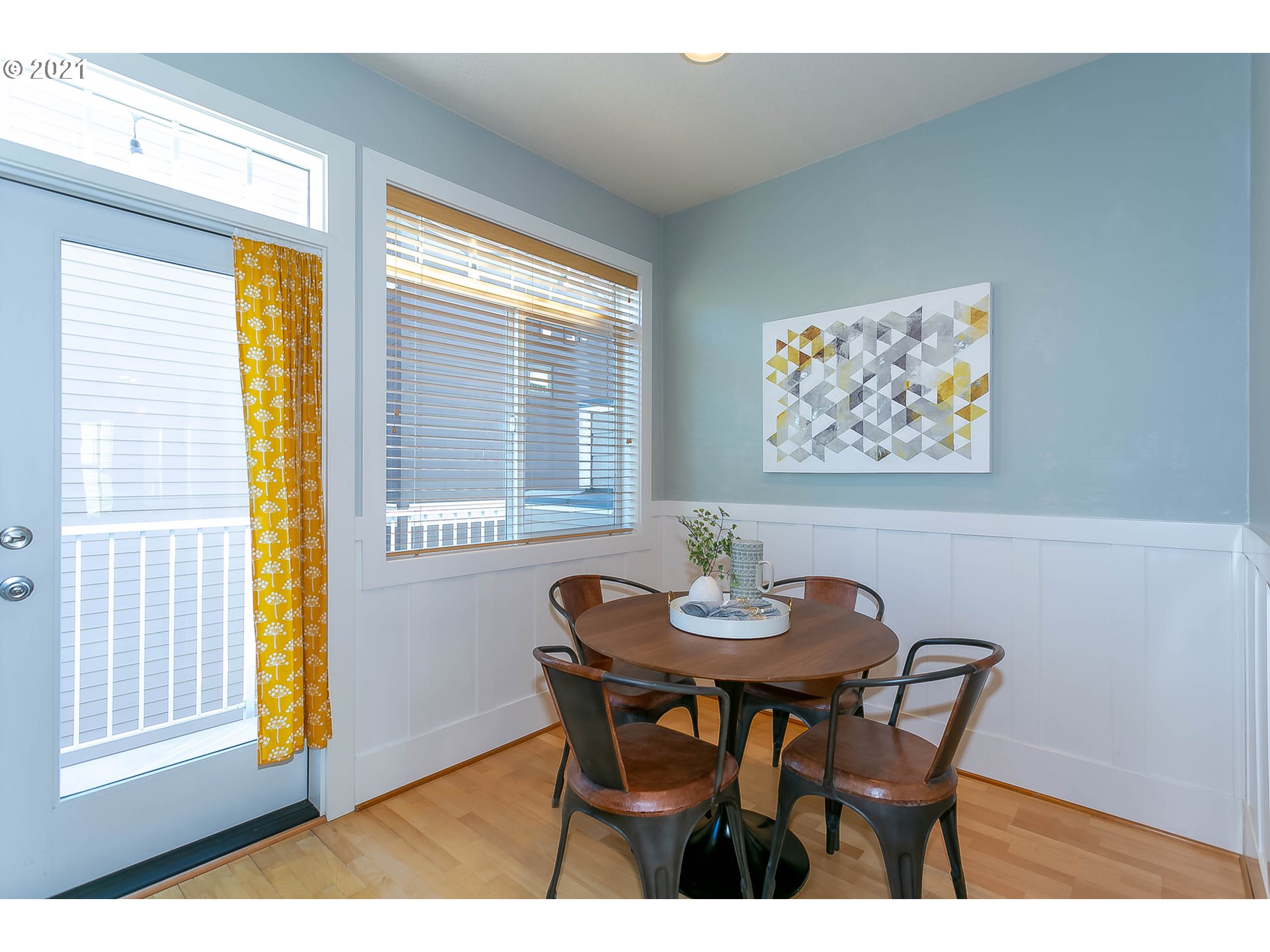 Photo #5: 21075529 Listing 