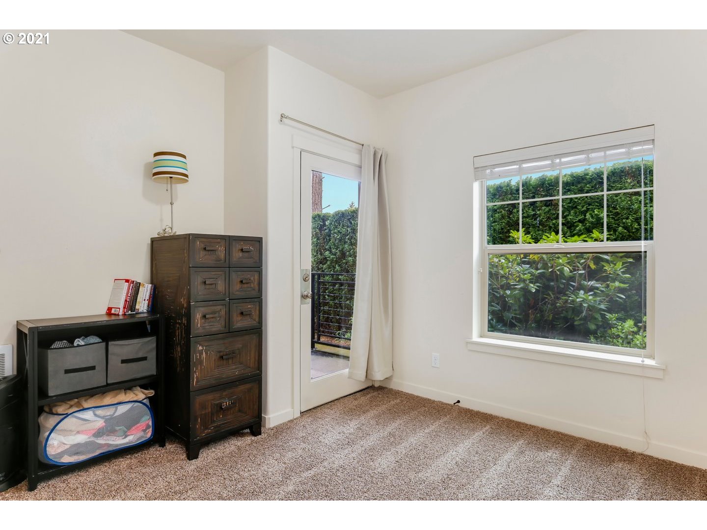 Photo #5: 21075853 Listing 