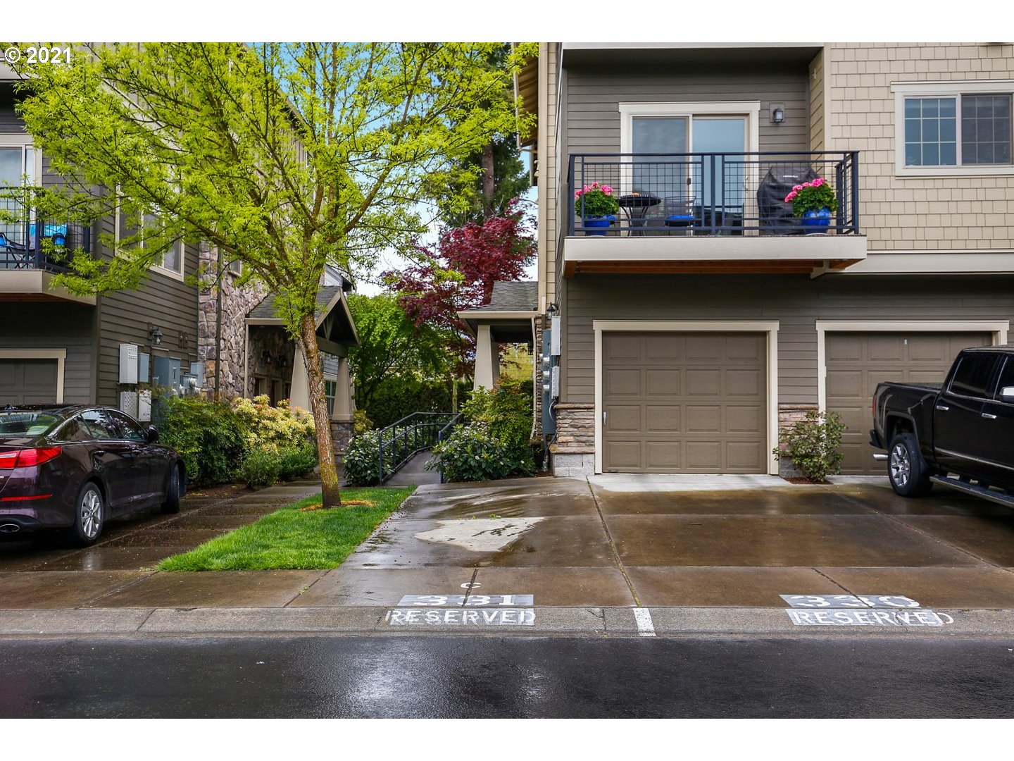 Photo #3: 21075853 Listing 