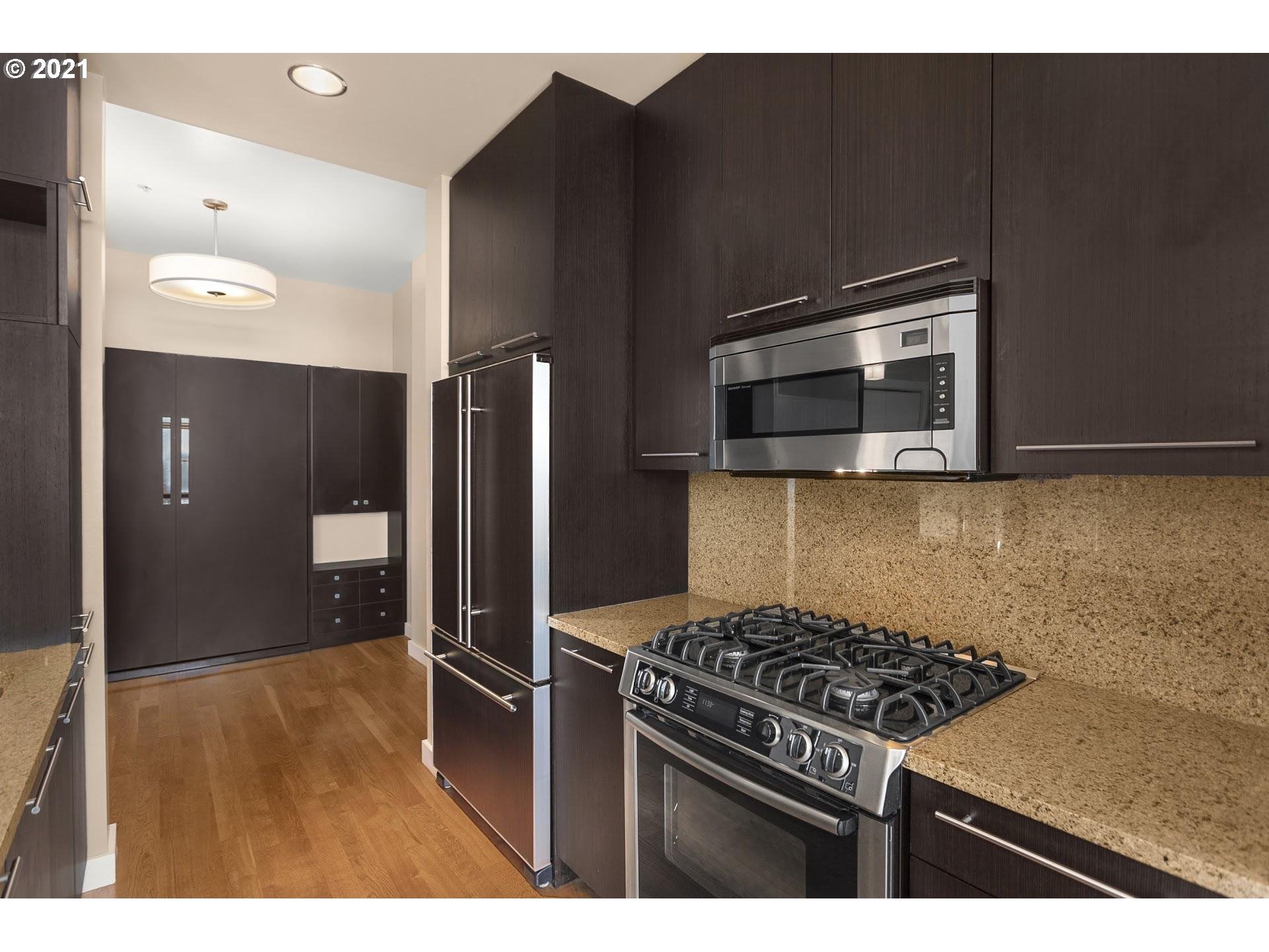 Photo #5: 21076224 Listing 