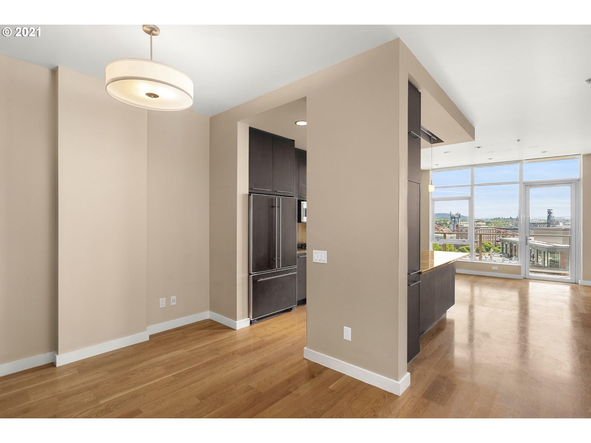Photo #6: 21076224 Listing 