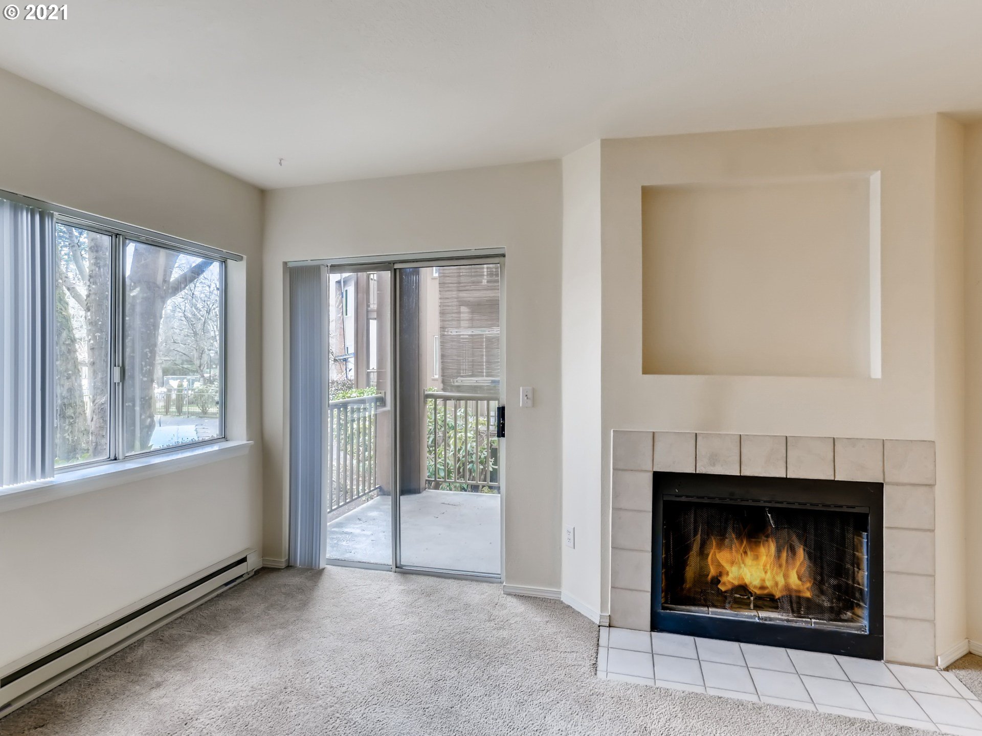Photo #6: 21076823 Listing 