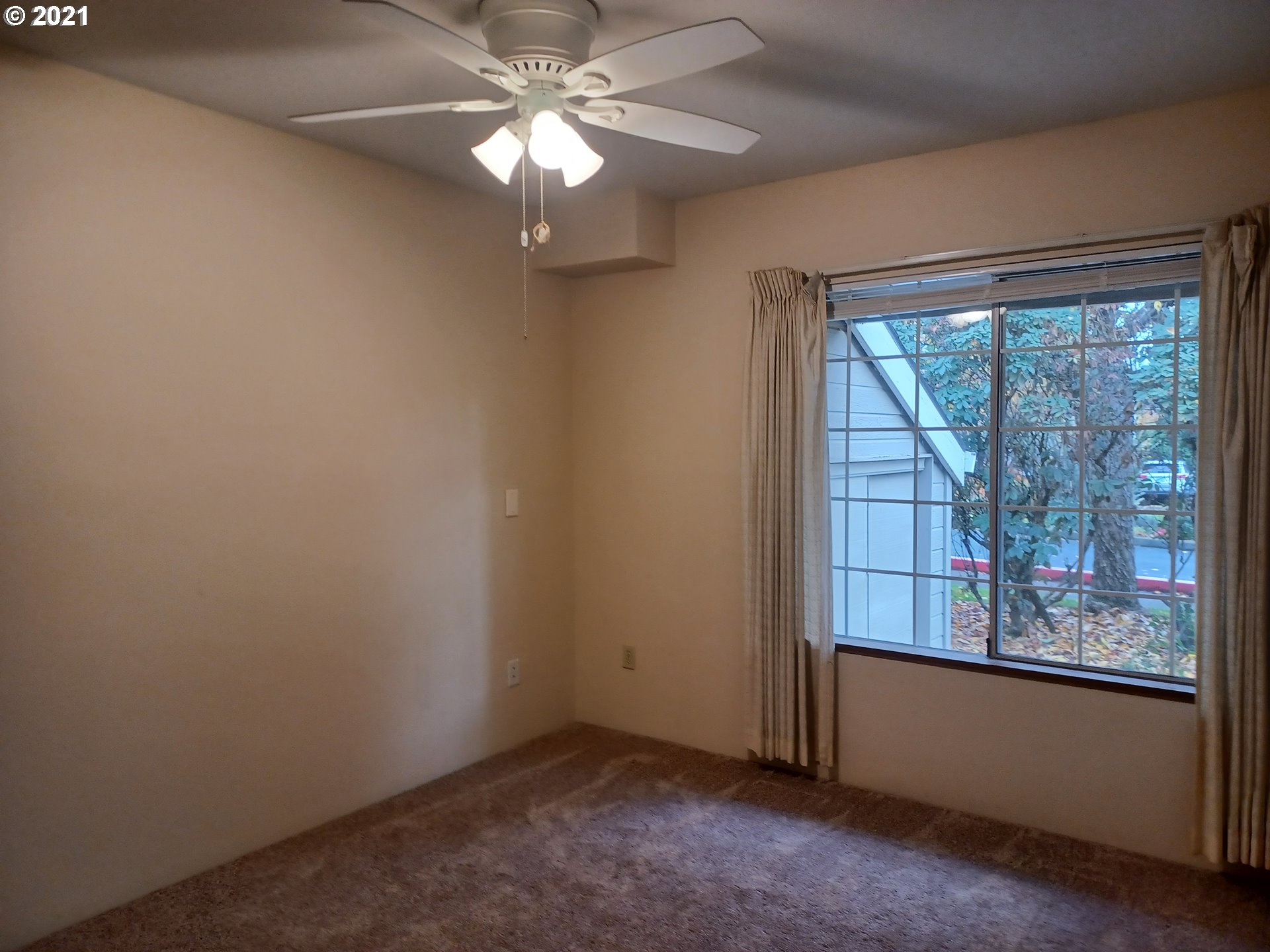 Photo #3: 21076916 Listing 