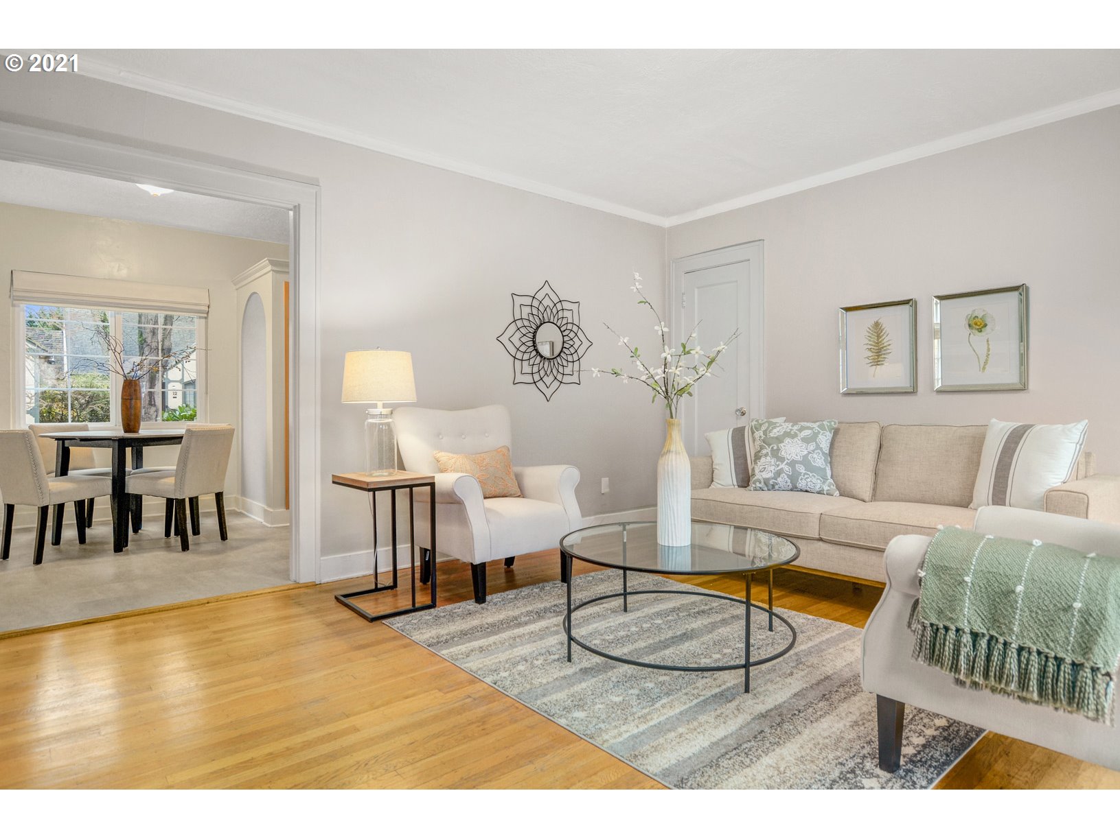 Photo #5: 21077812 Listing 