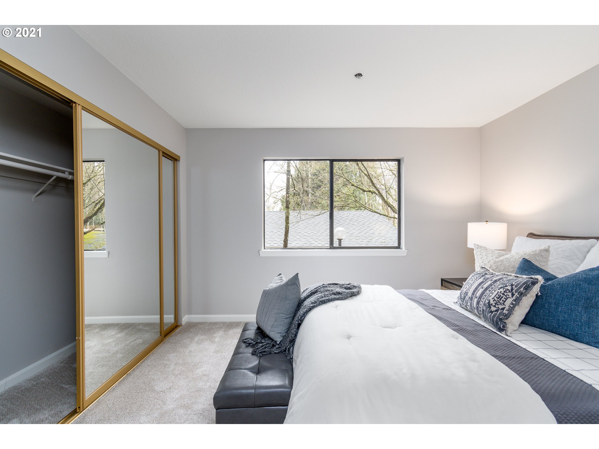 Photo #2: 21078515 Listing 
