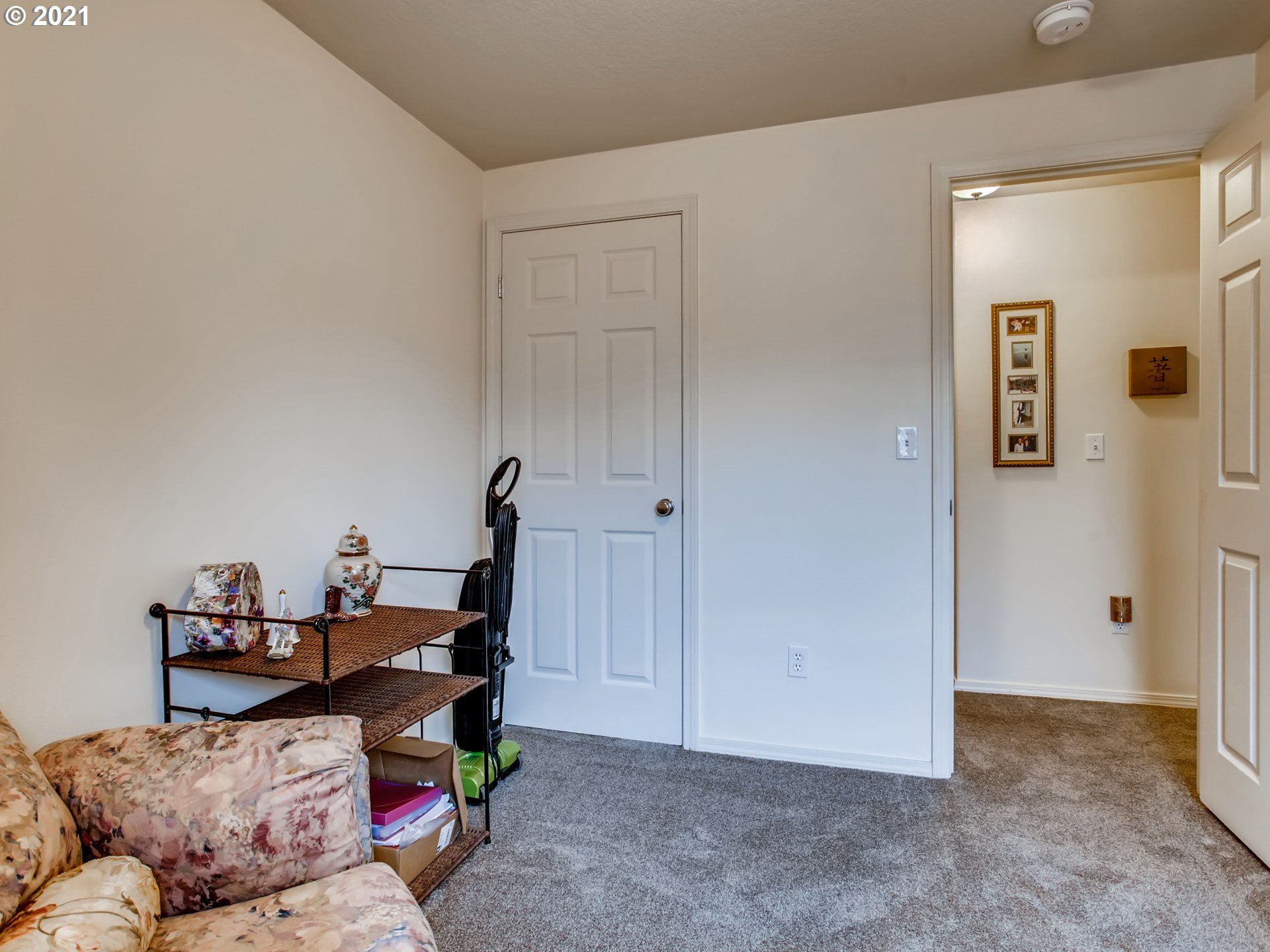 Photo #6: 21079454 Listing 