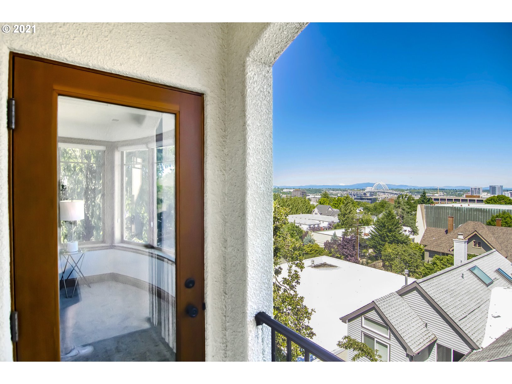 Photo #5: 21083418 Listing 