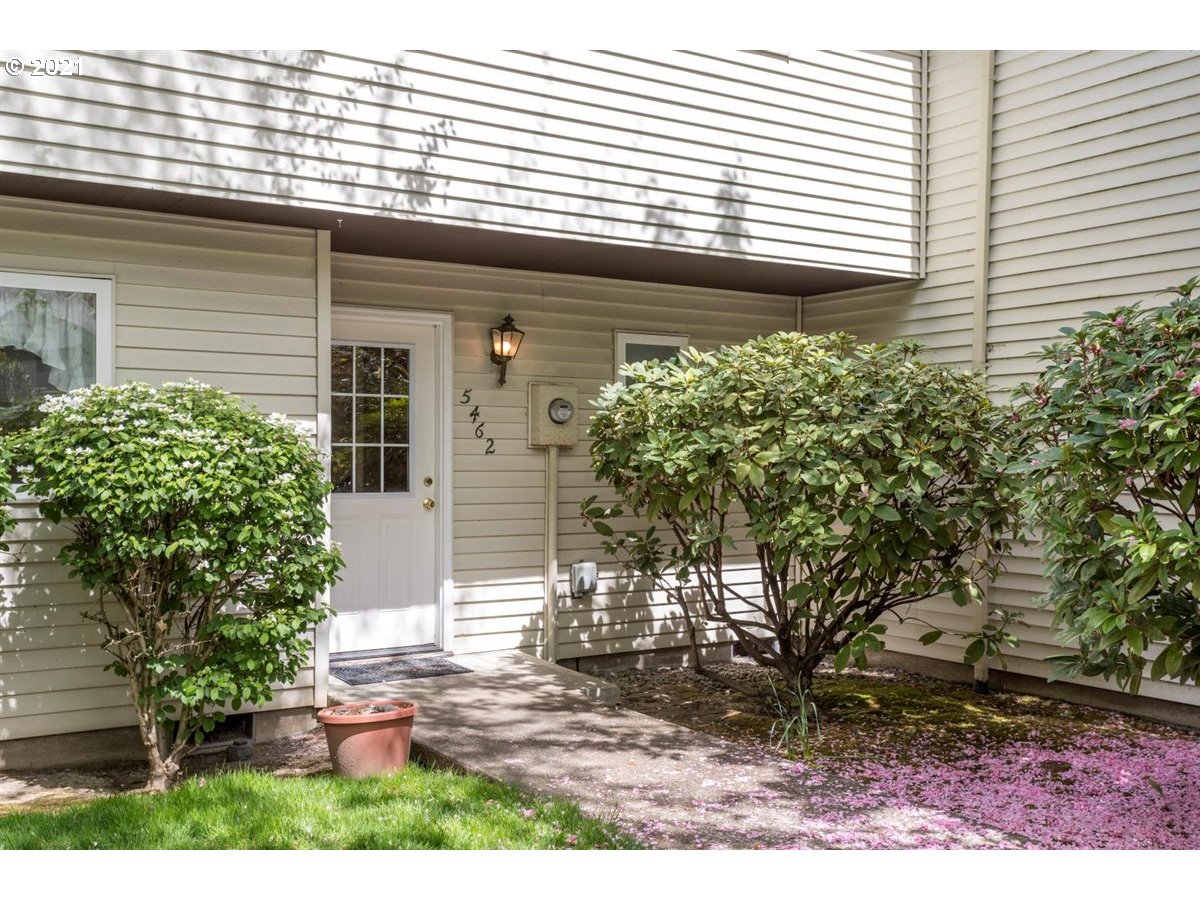 Photo #3: 21085175 Listing 