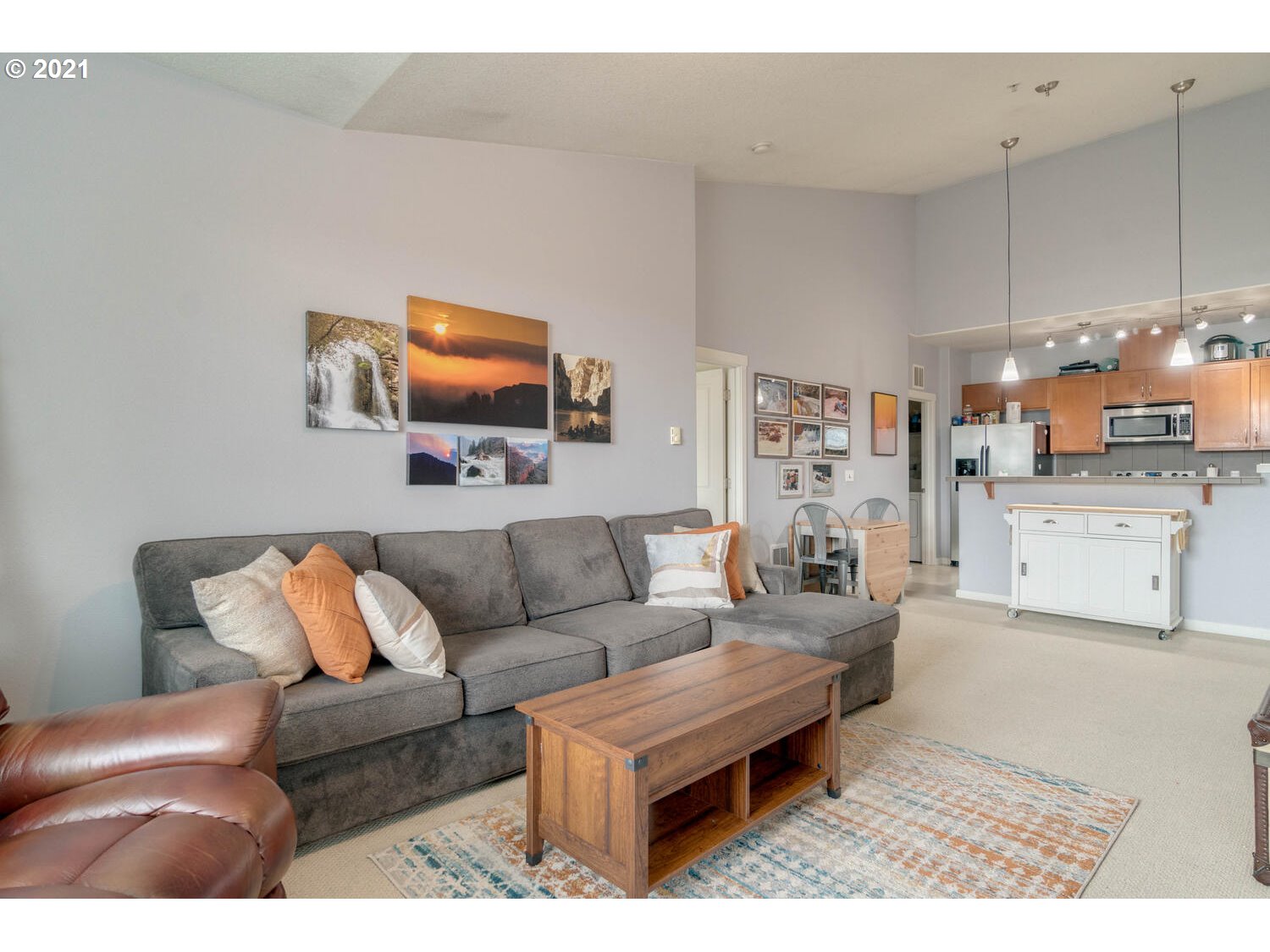 Photo #6: 21090544 Listing 
