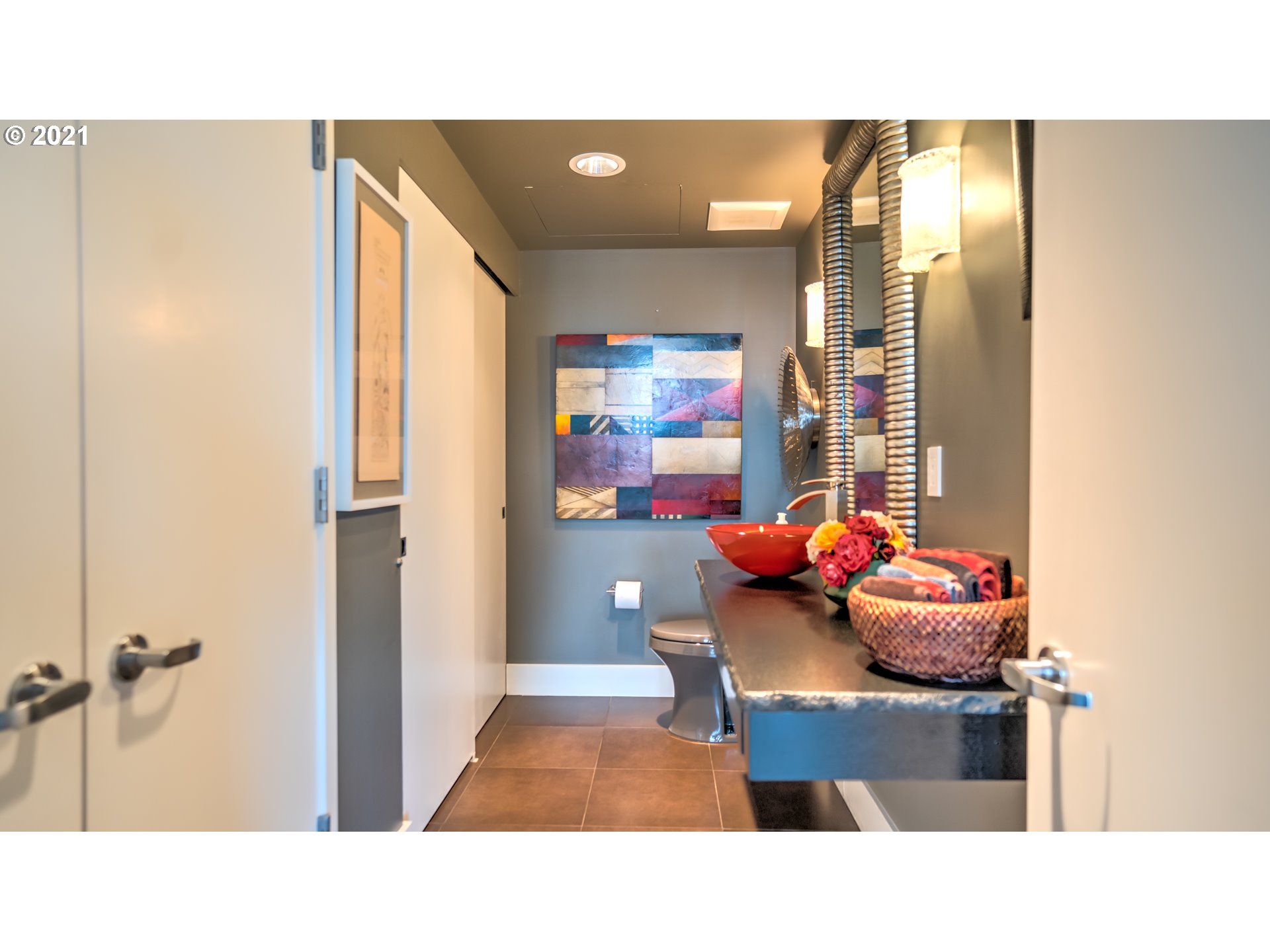 Photo #4: 21095229 Listing 