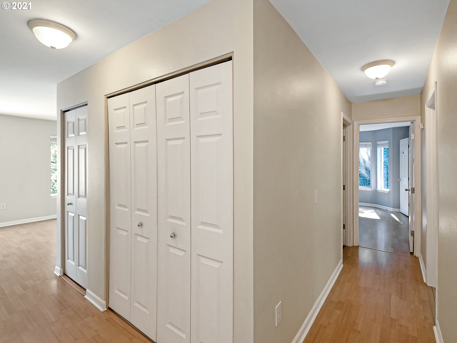 Photo #4: 21095803 Listing 