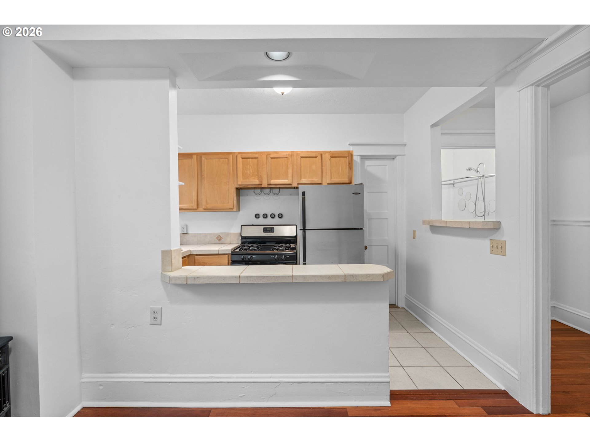 Photo #7: 210982259 Listing: Photo #7