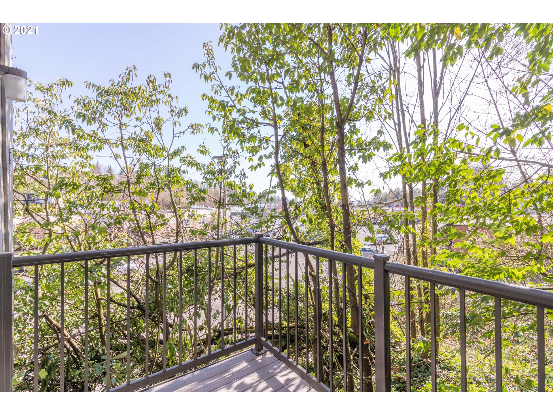 Photo #6: 21104049 Listing 