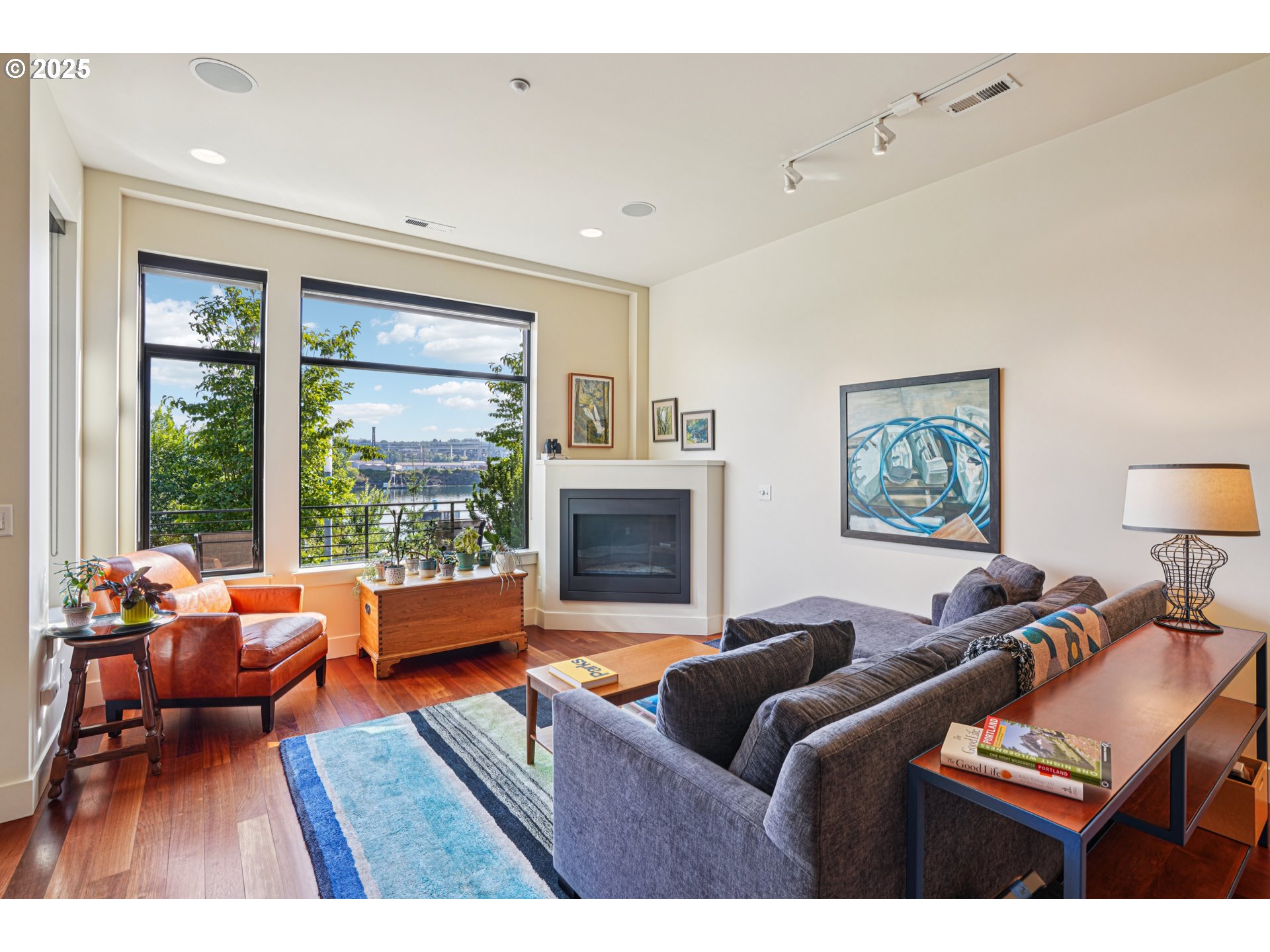 Photo #8: 211060500 Listing: Photo #8