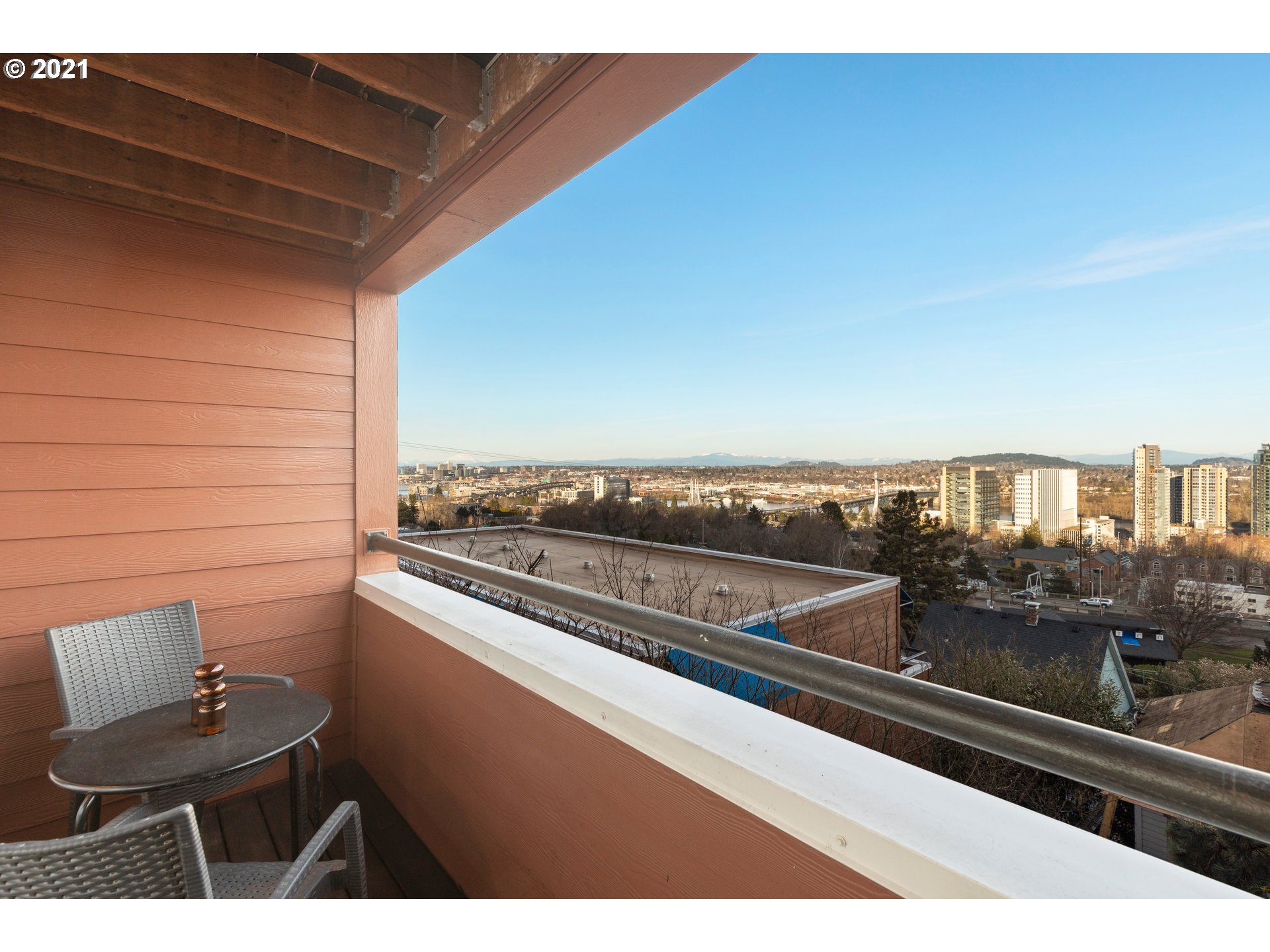 Photo #6: 21107730 Listing 