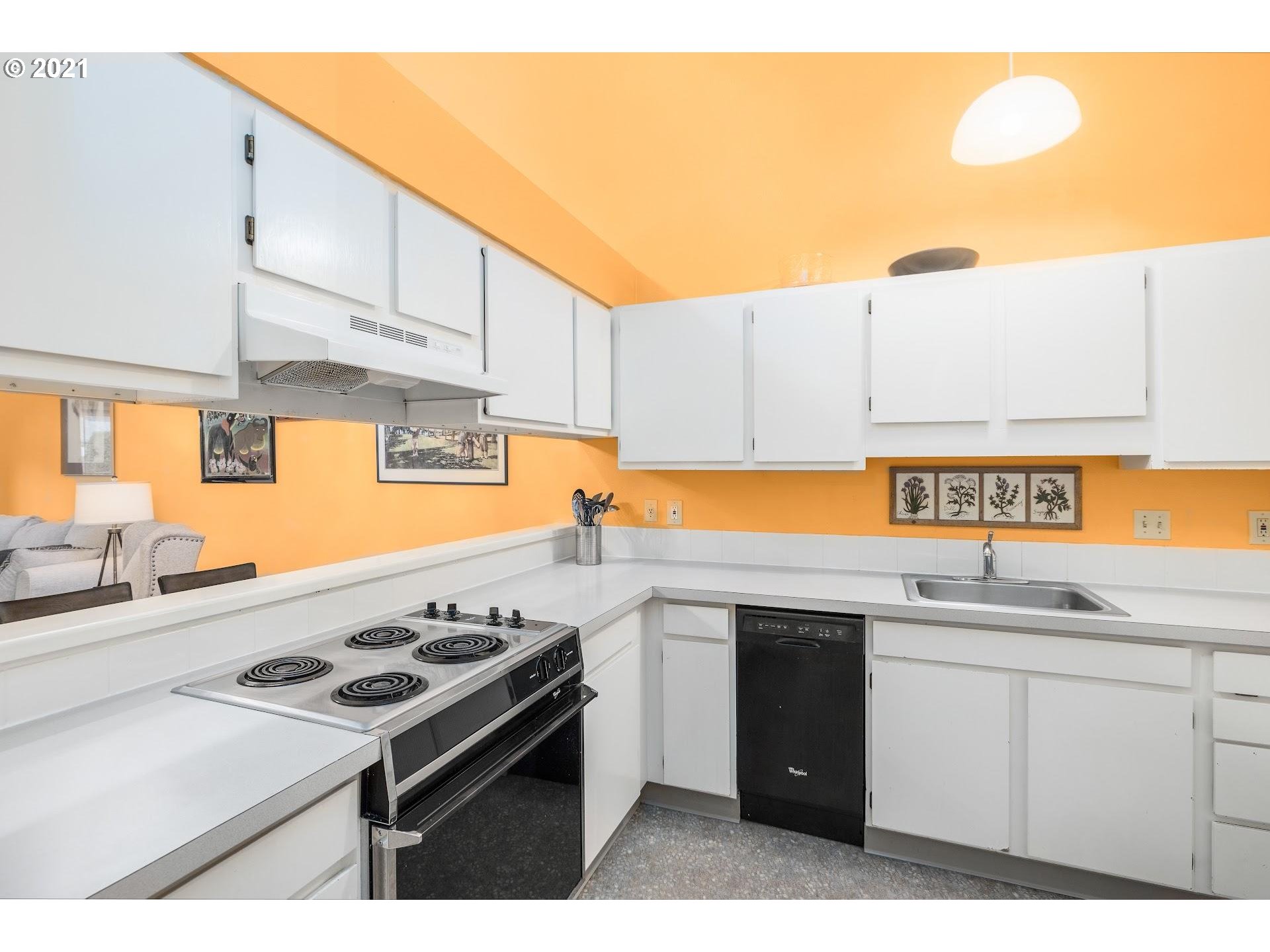 Photo #3: 21109147 Listing 