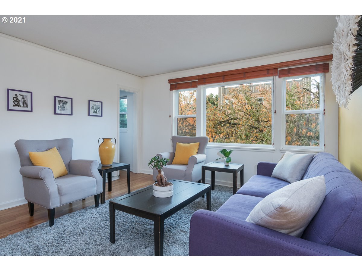 Photo #3: 21114304 Listing 