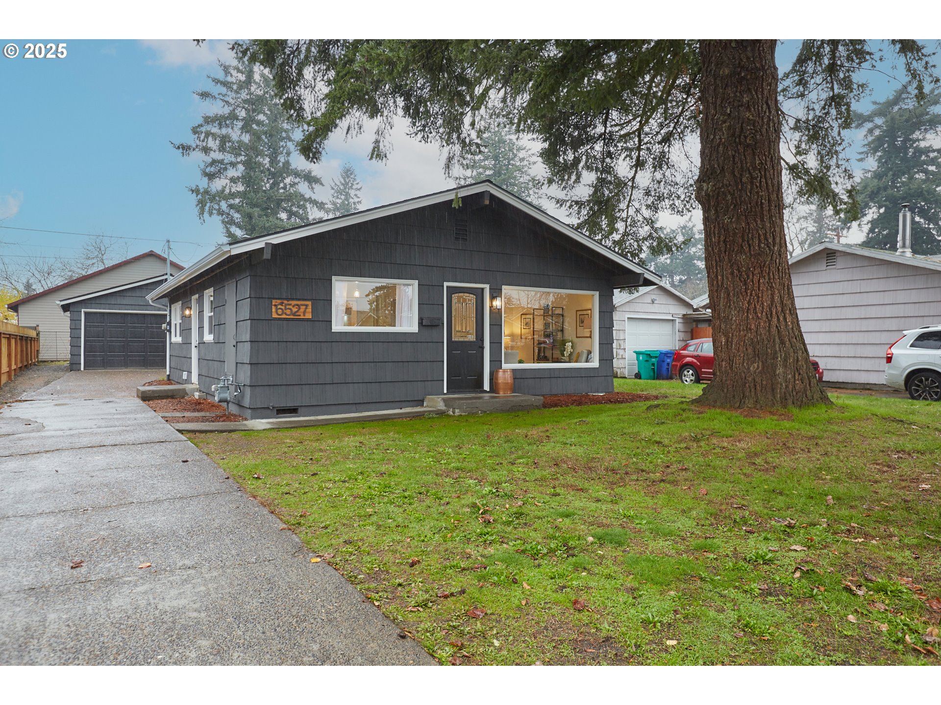 6527 SE 77TH AVE, Portland OR 97206