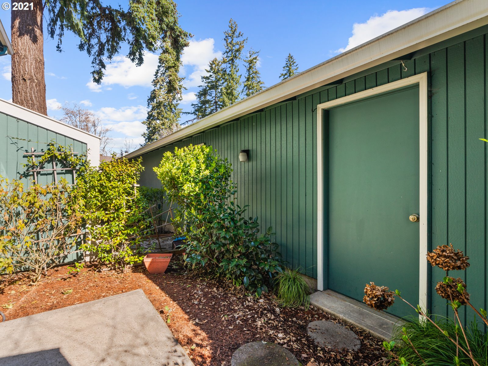 Photo #6: 21118336 Listing 