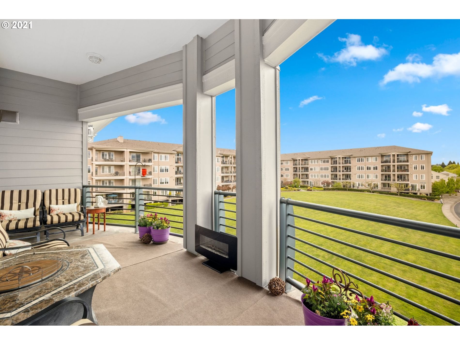 Photo #2: 21119855 Listing 