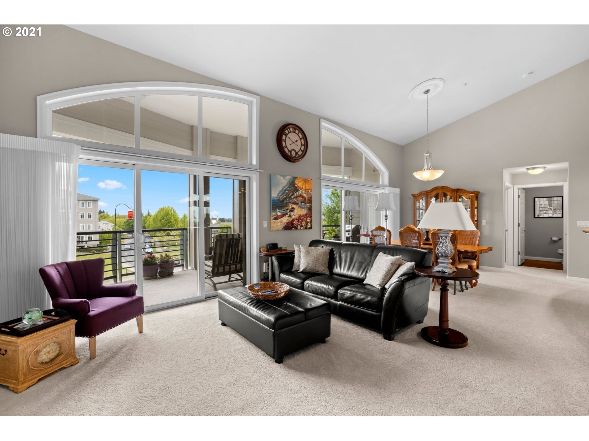 Photo #5: 21119855 Listing 