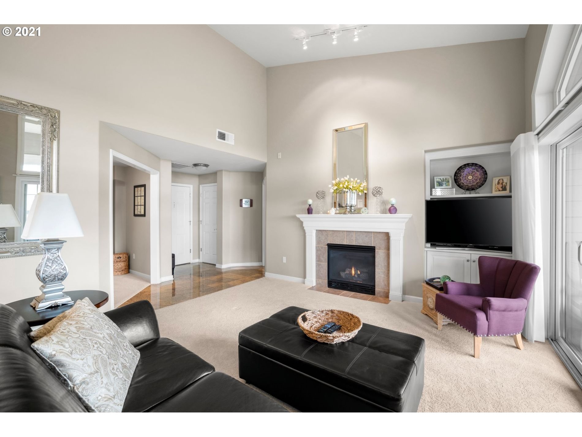 Photo #6: 21119855 Listing 
