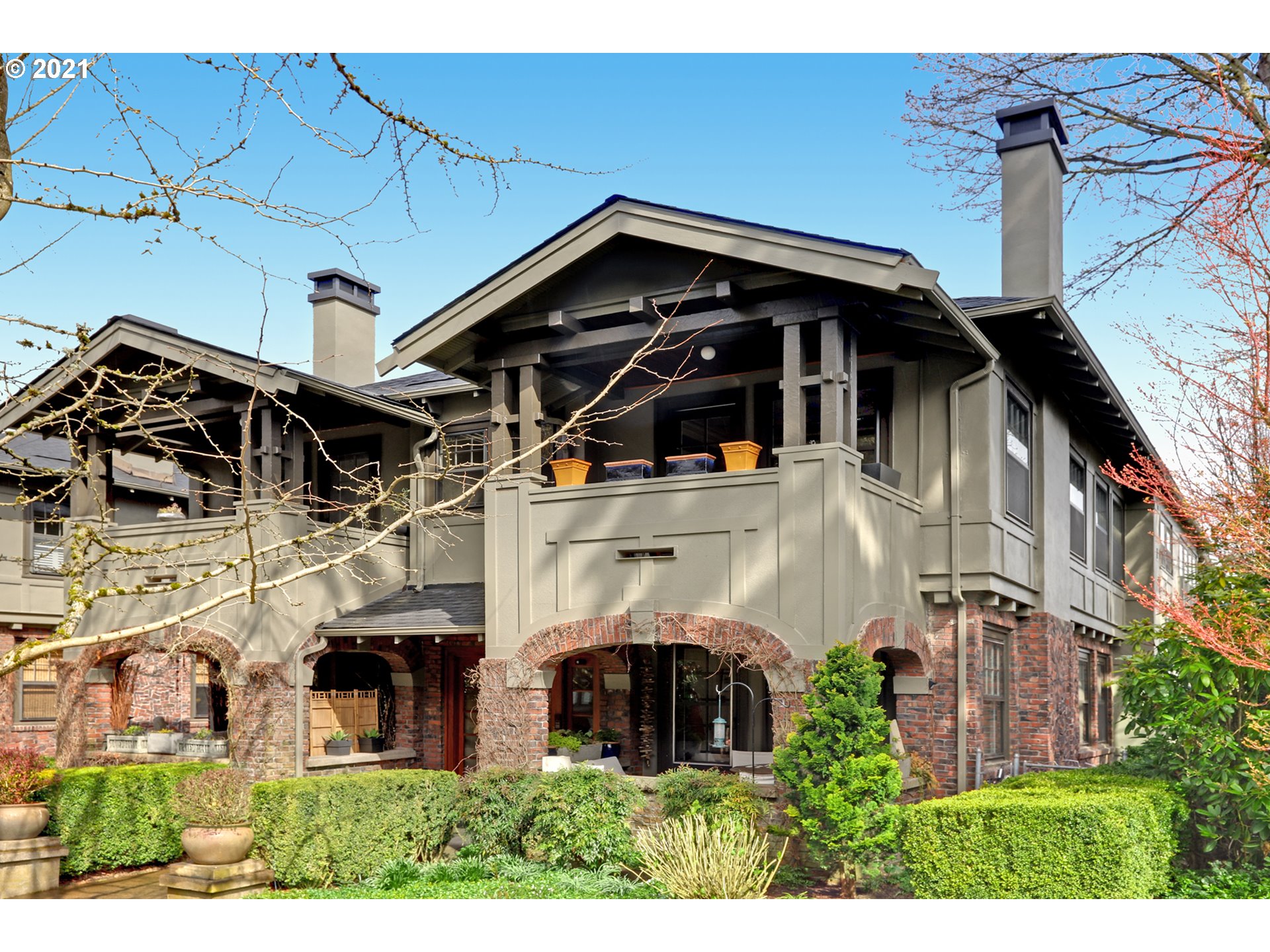 Photo #2: 21122363 Listing 