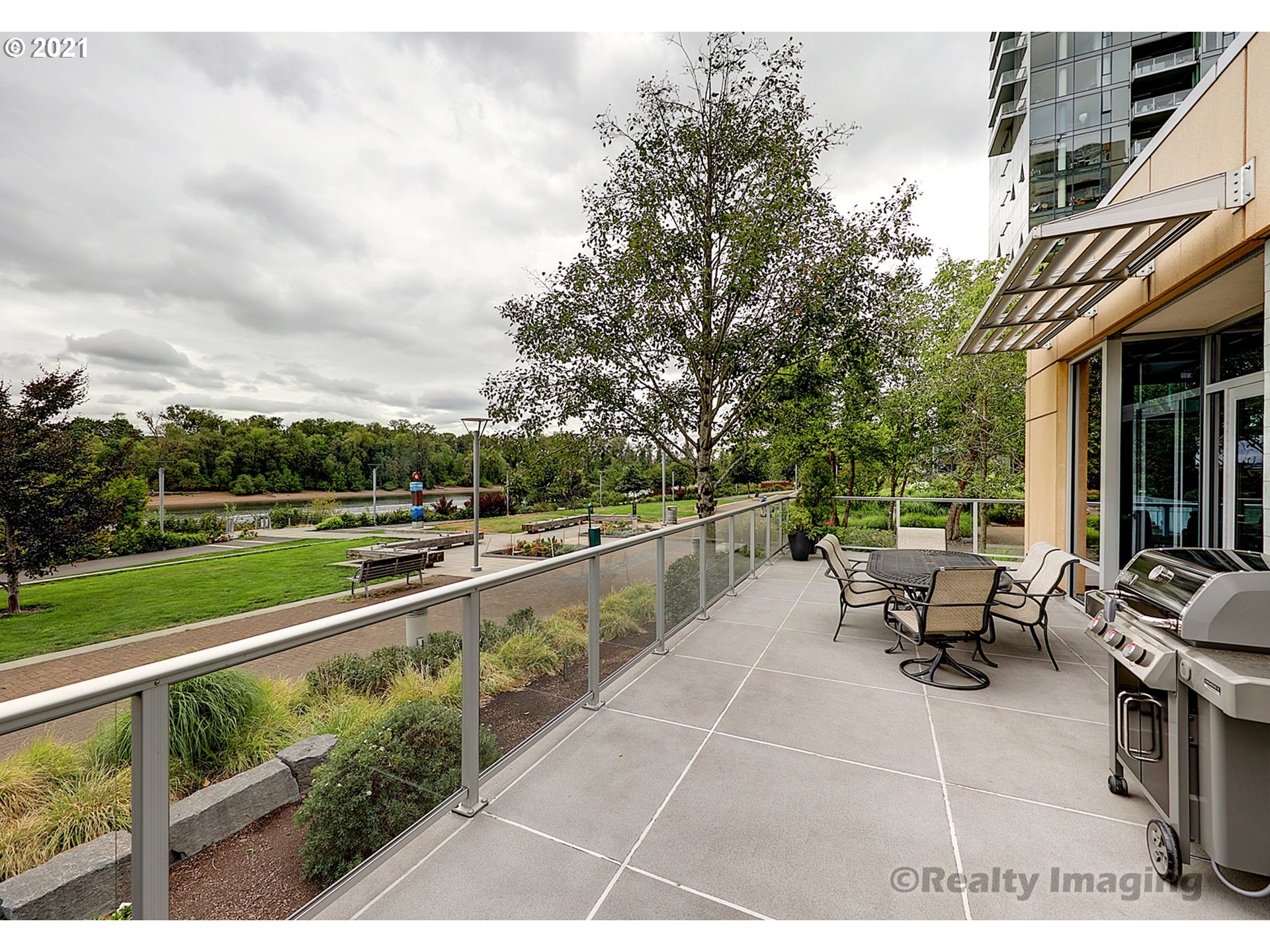 Photo #6: 21124943 Listing 
