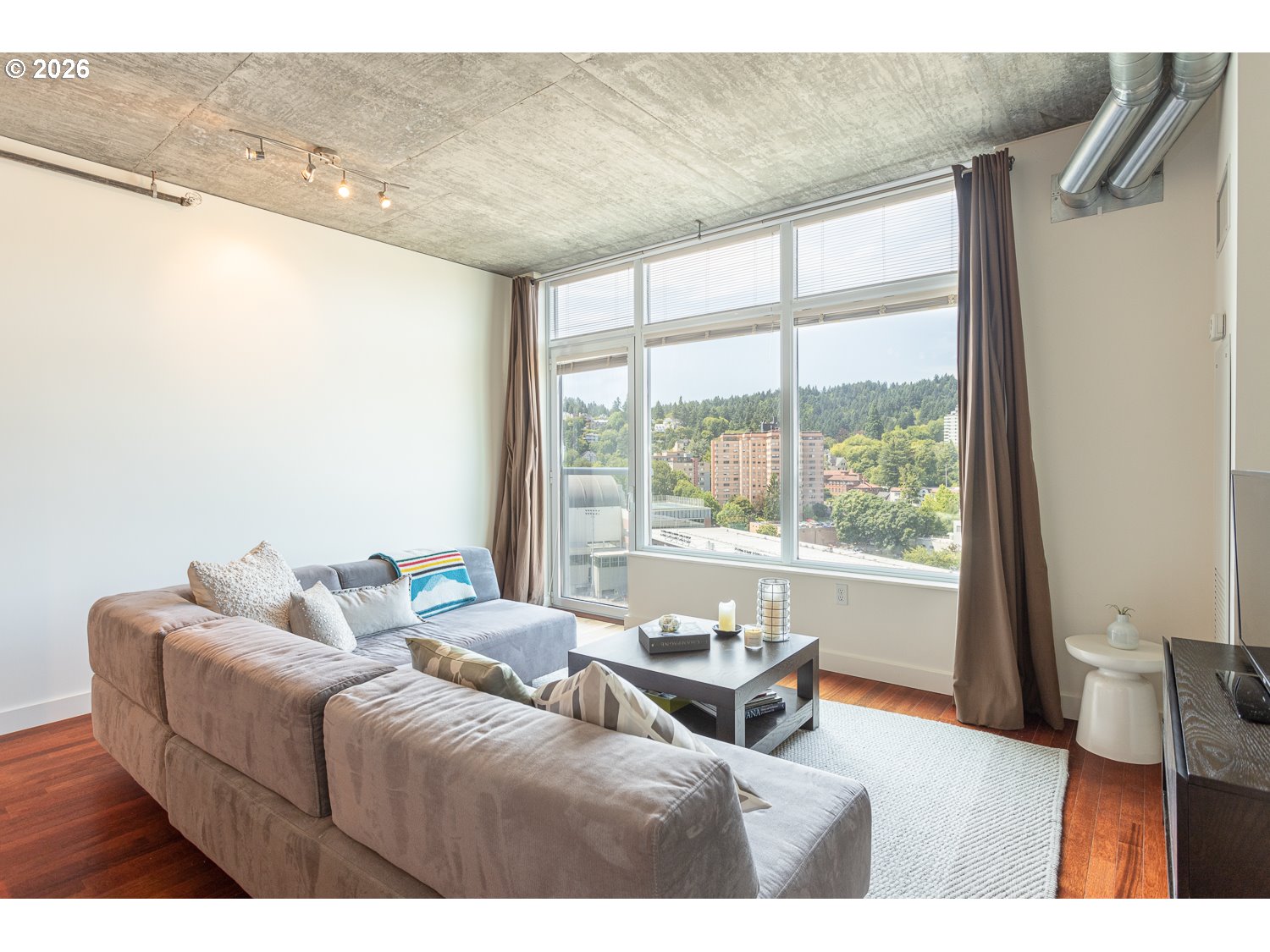 Photo #16: 211261947 Listing: Photo #16