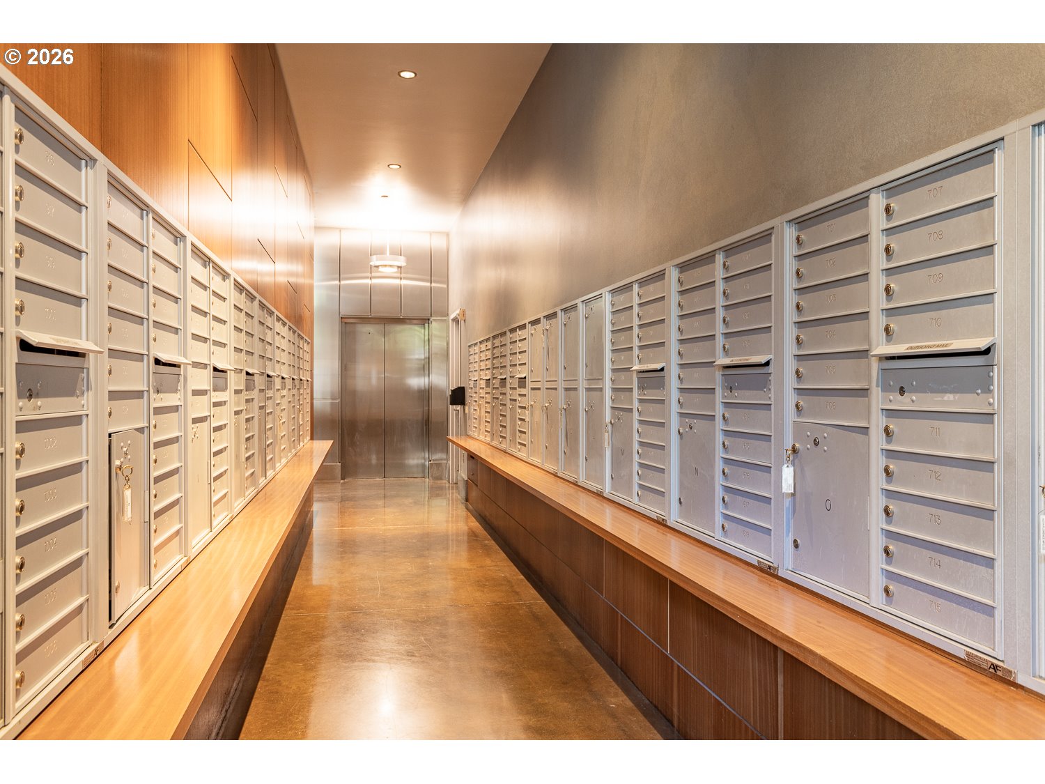 Photo #4: 211261947 Listing: Photo #4