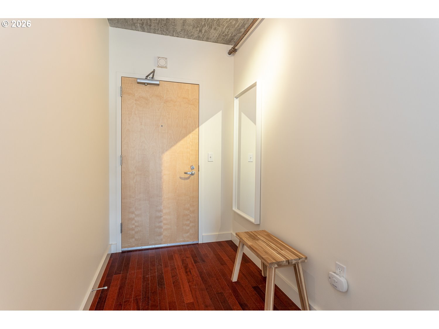 Photo #5: 211261947 Listing: Photo #5