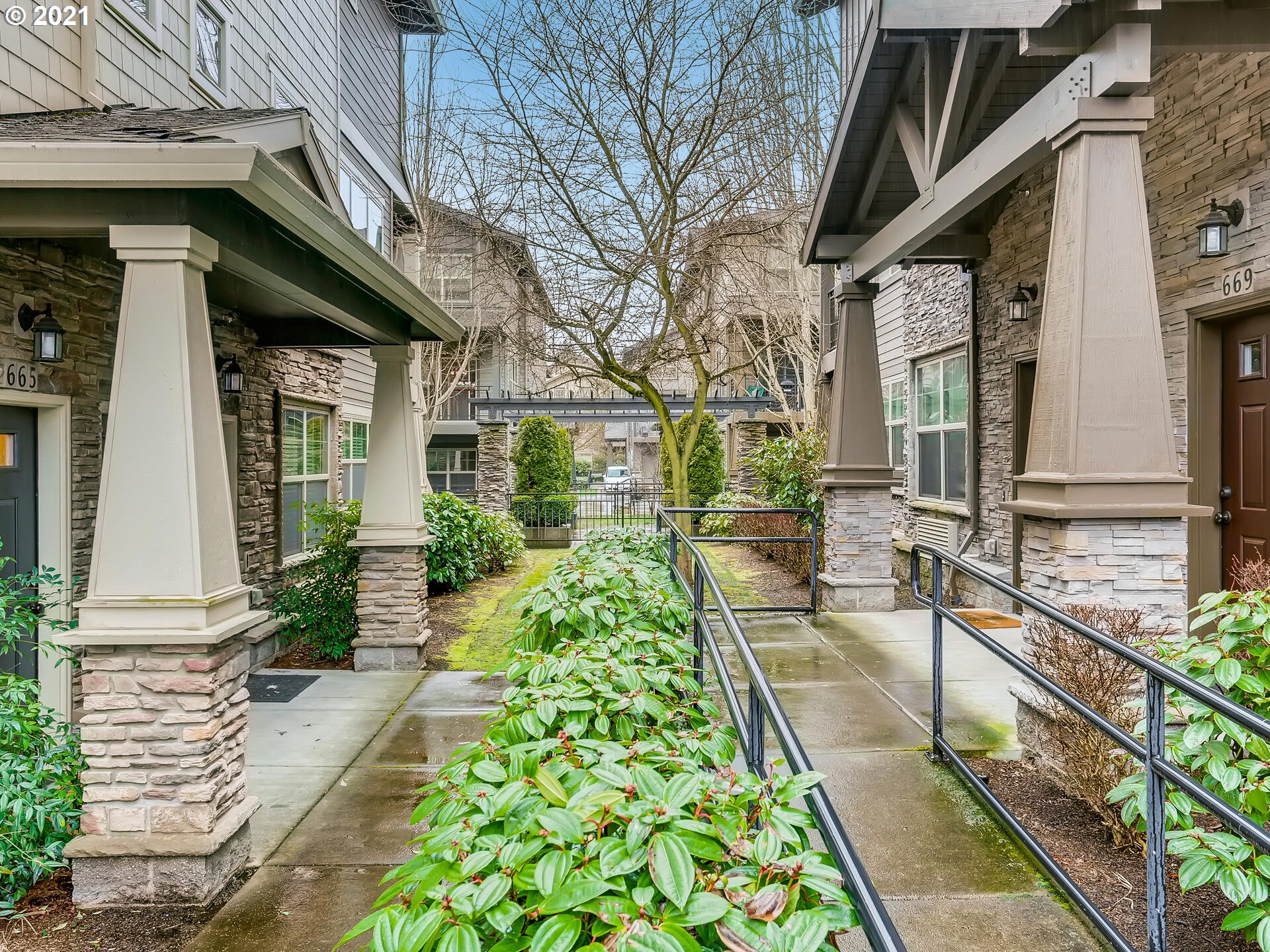 Photo #2: 21134250 Listing 