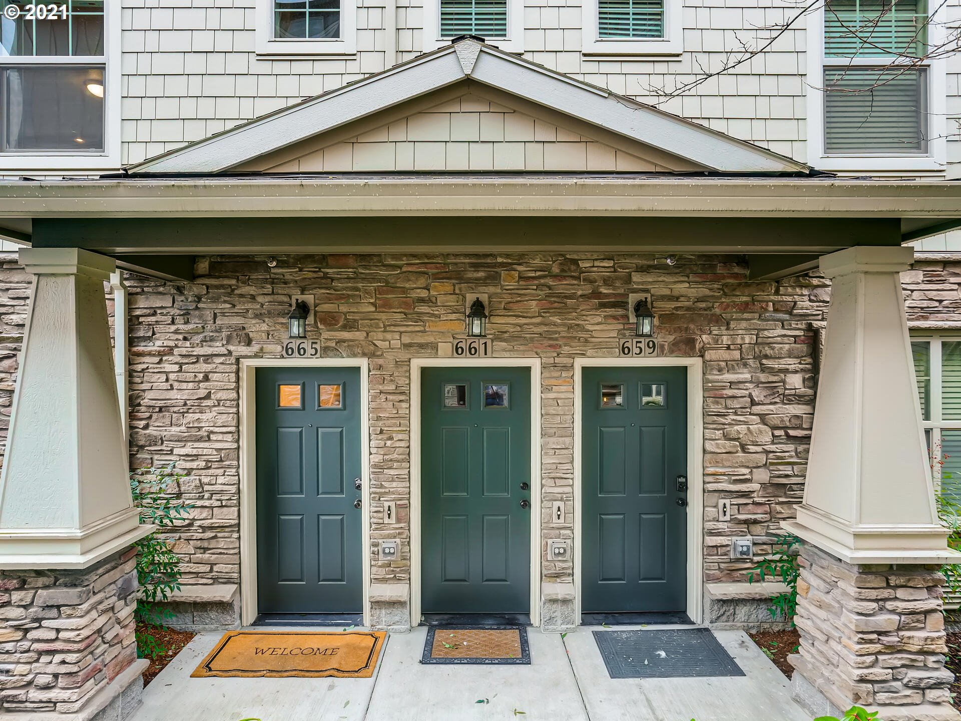 Photo #3: 21134250 Listing 