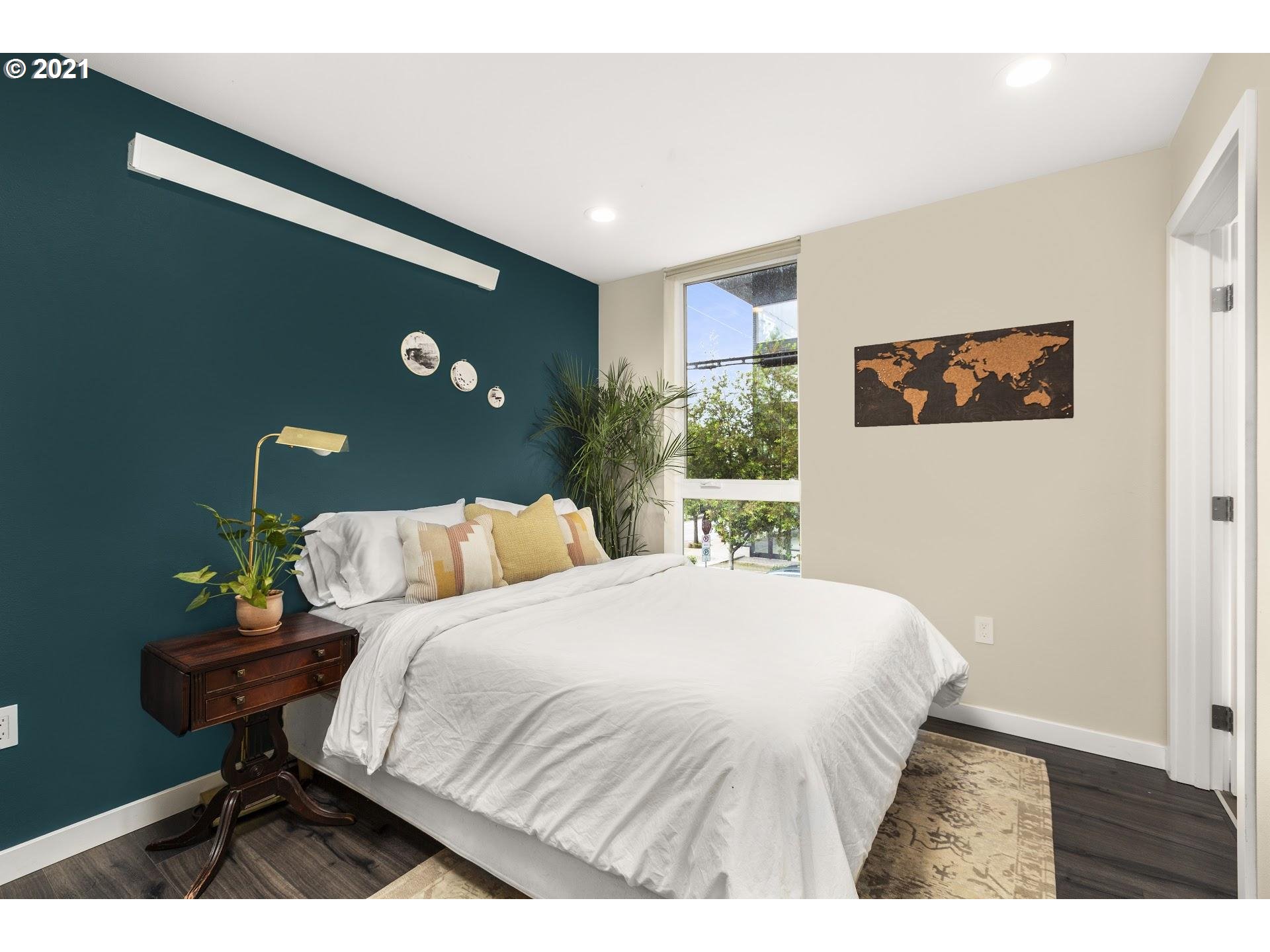 Photo #6: 21134603 Listing 