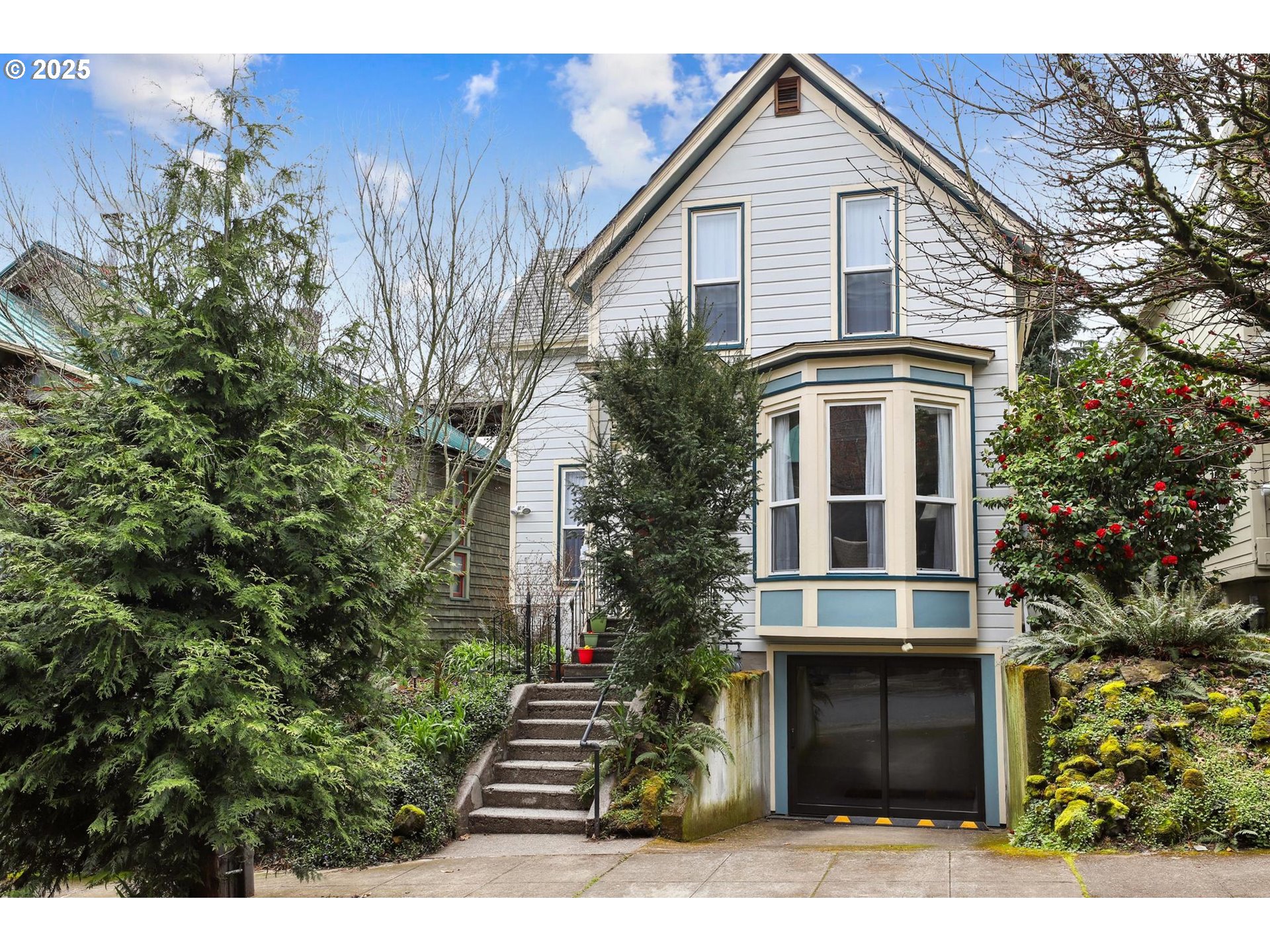 Featured Listings Featured Listings