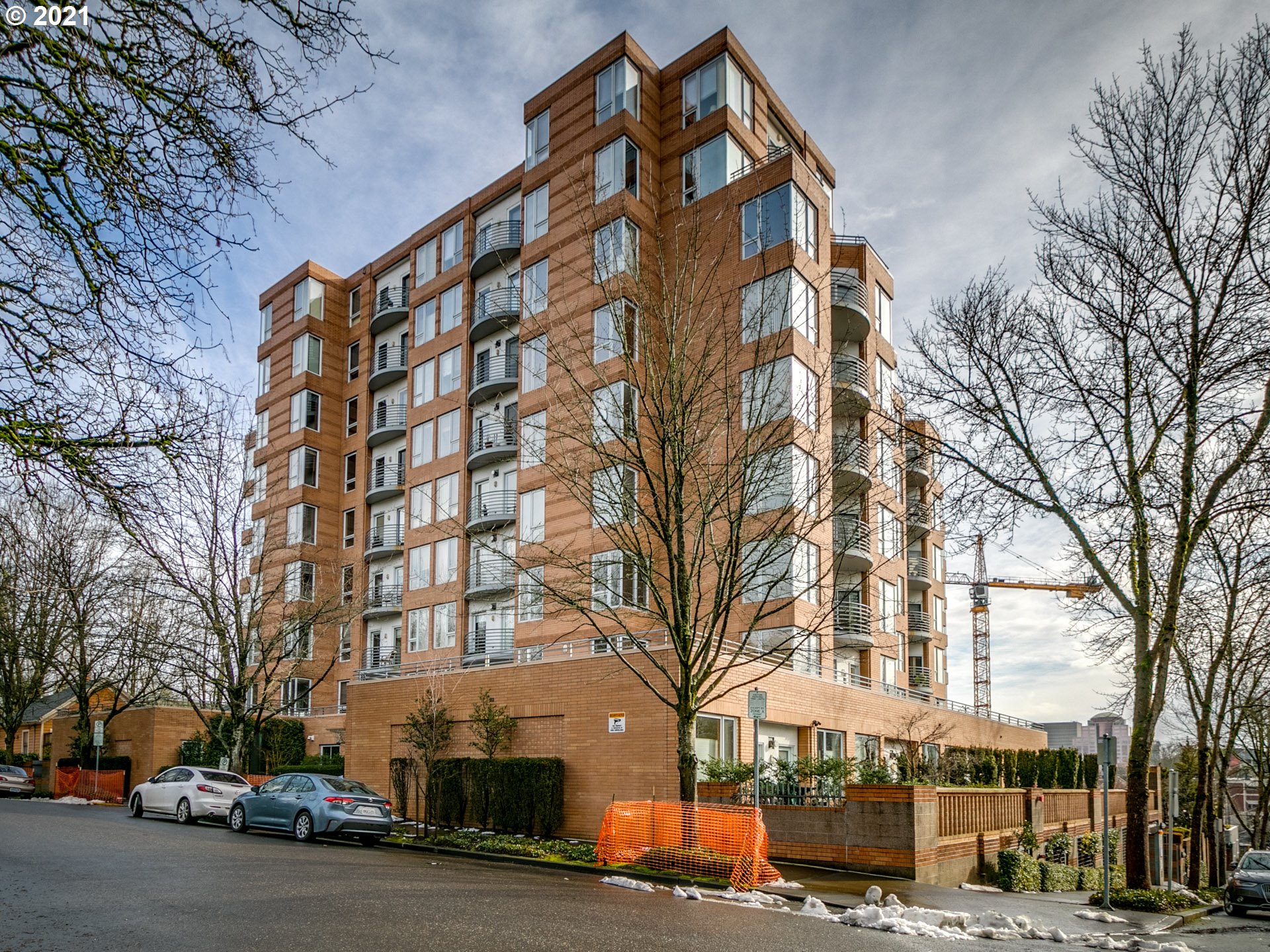 Photo #6: 21137234 Listing 