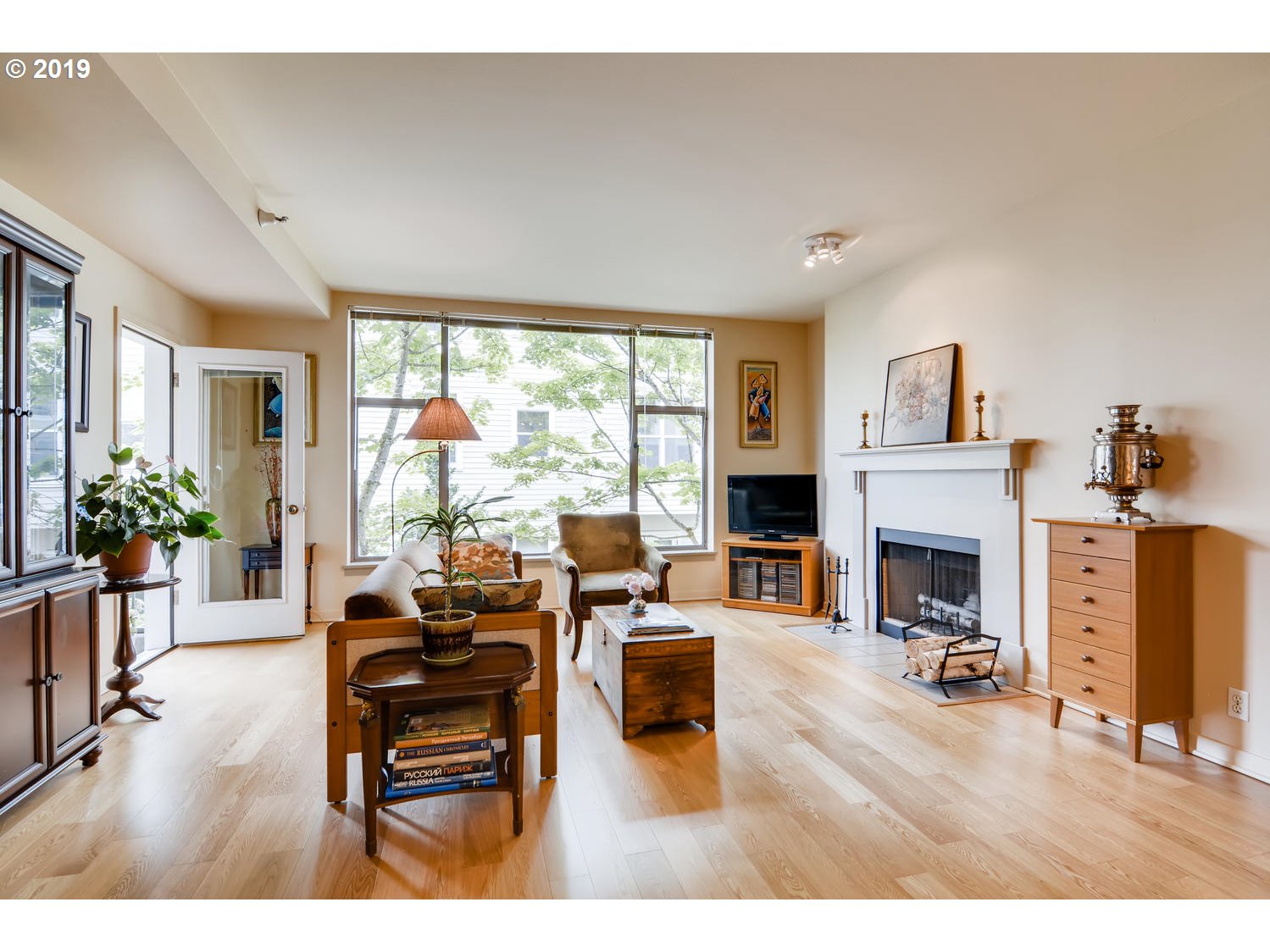 Photo #3: 21137552 Listing 