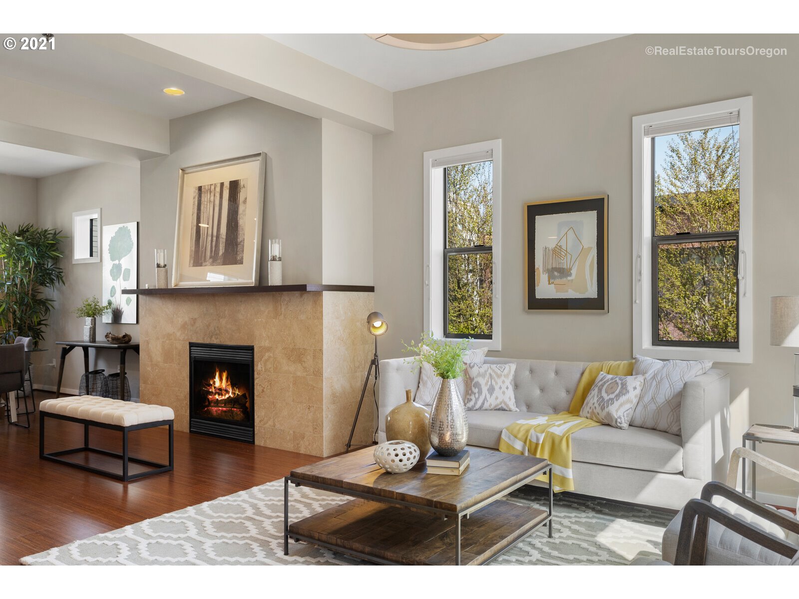 Photo #5: 21142033 Listing 
