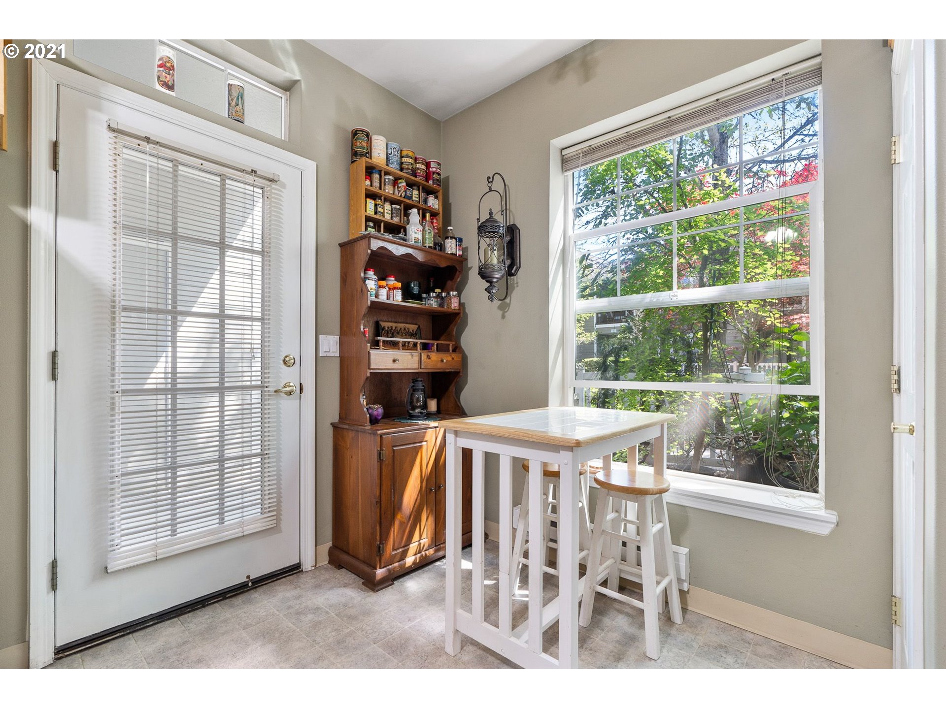 Photo #2: 21144917 Listing 