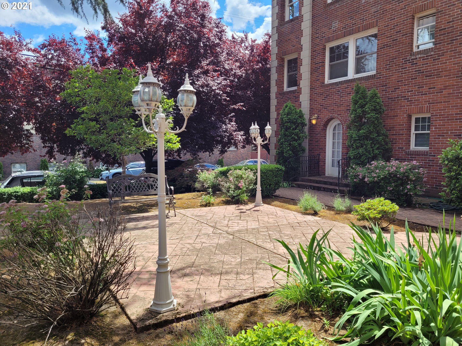 Photo #3: 21144951 Listing 