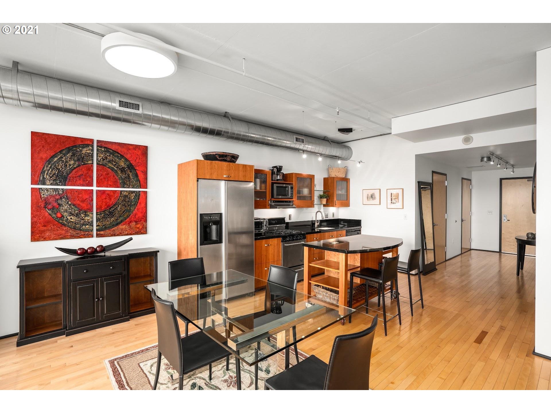 Photo #6: 21149201 Listing 