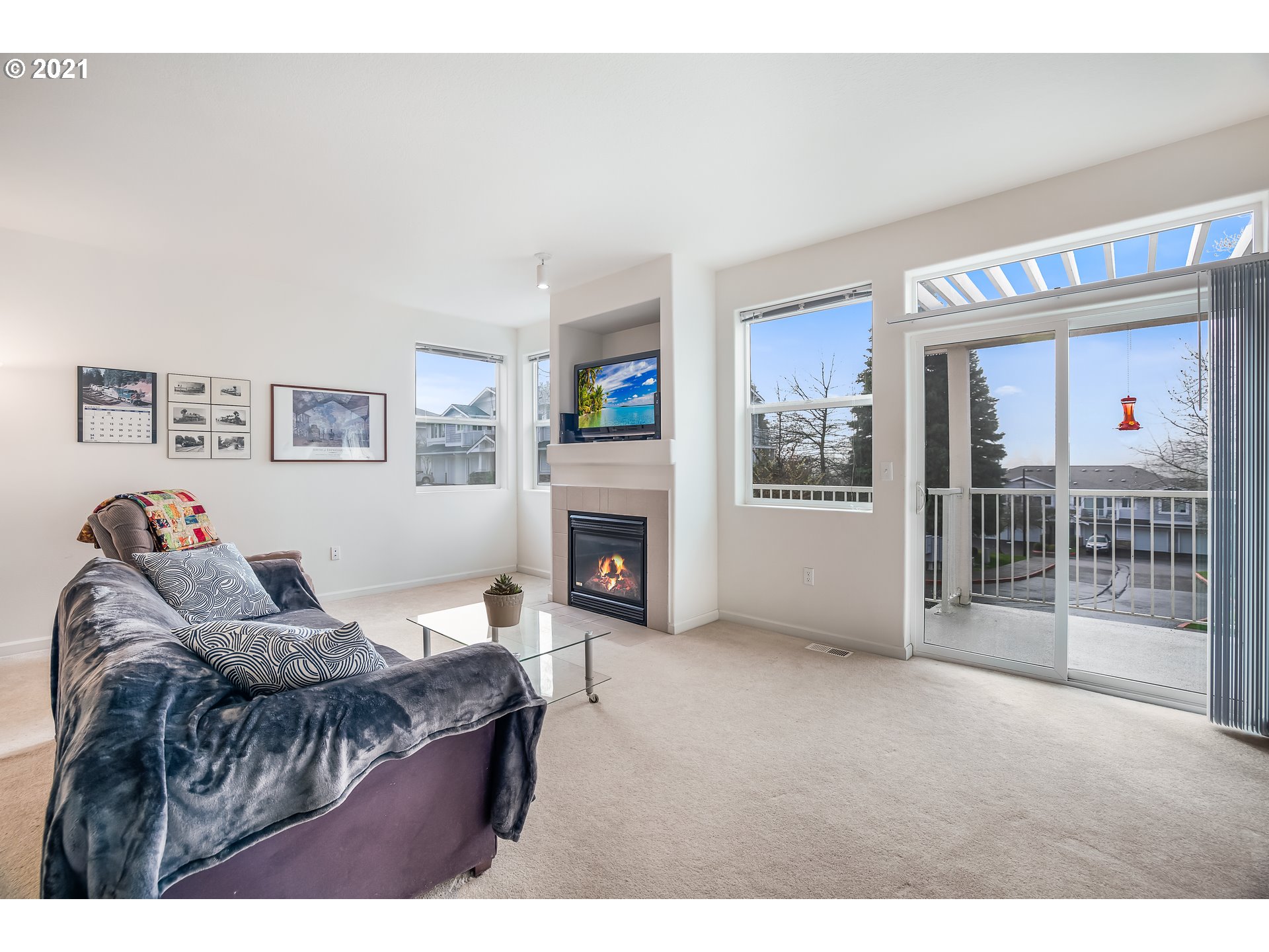 Photo #6: 21150349 Listing 
