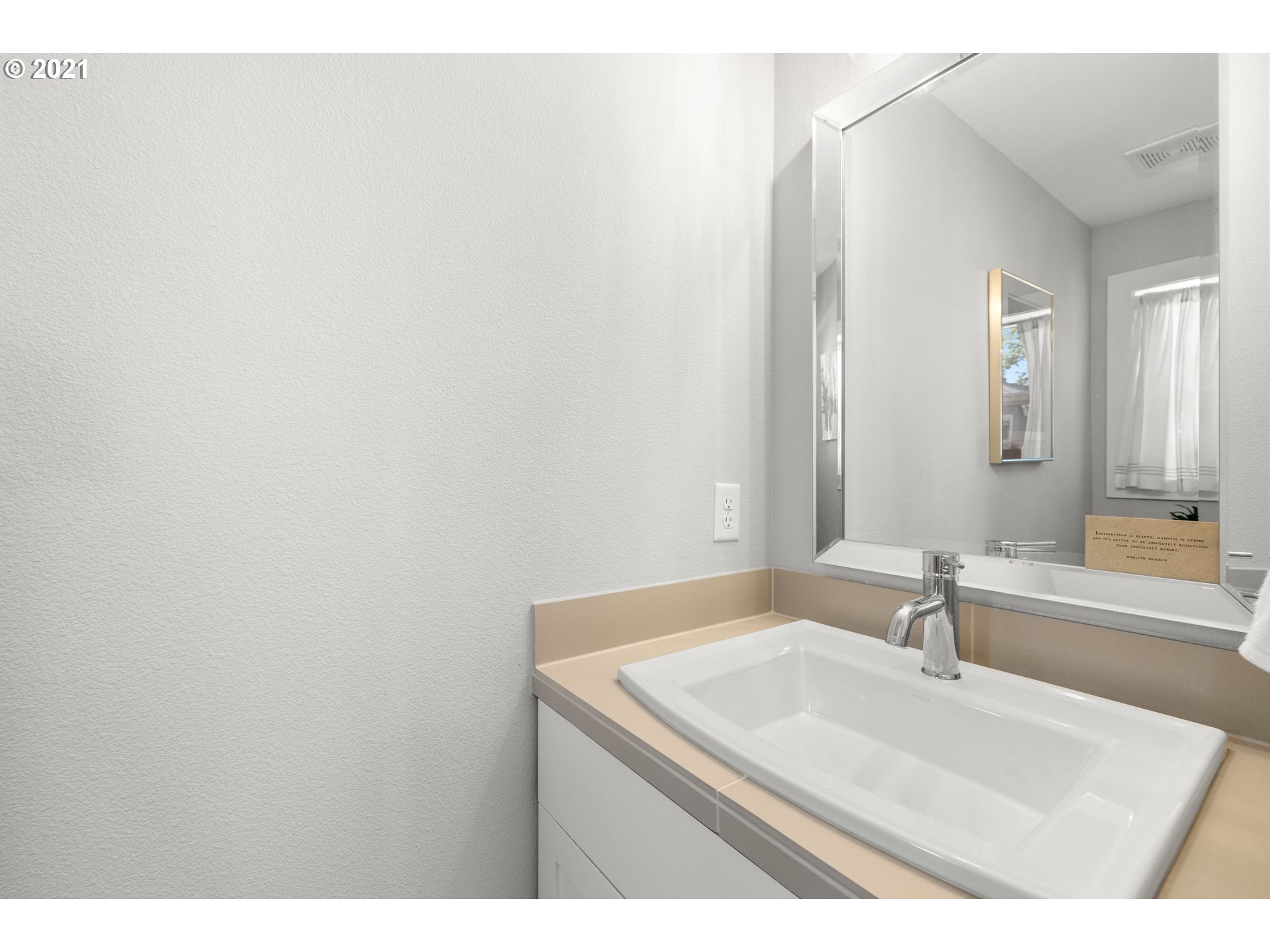 Photo #6: 21151240 Listing 