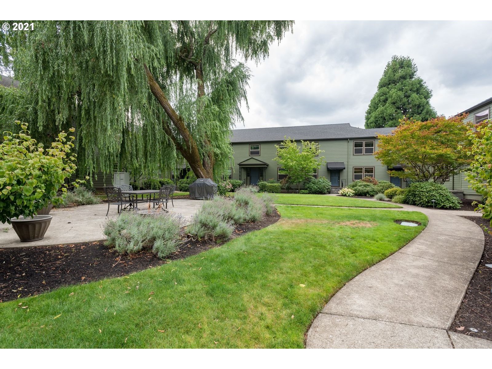 Photo #4: 21154523 Listing 