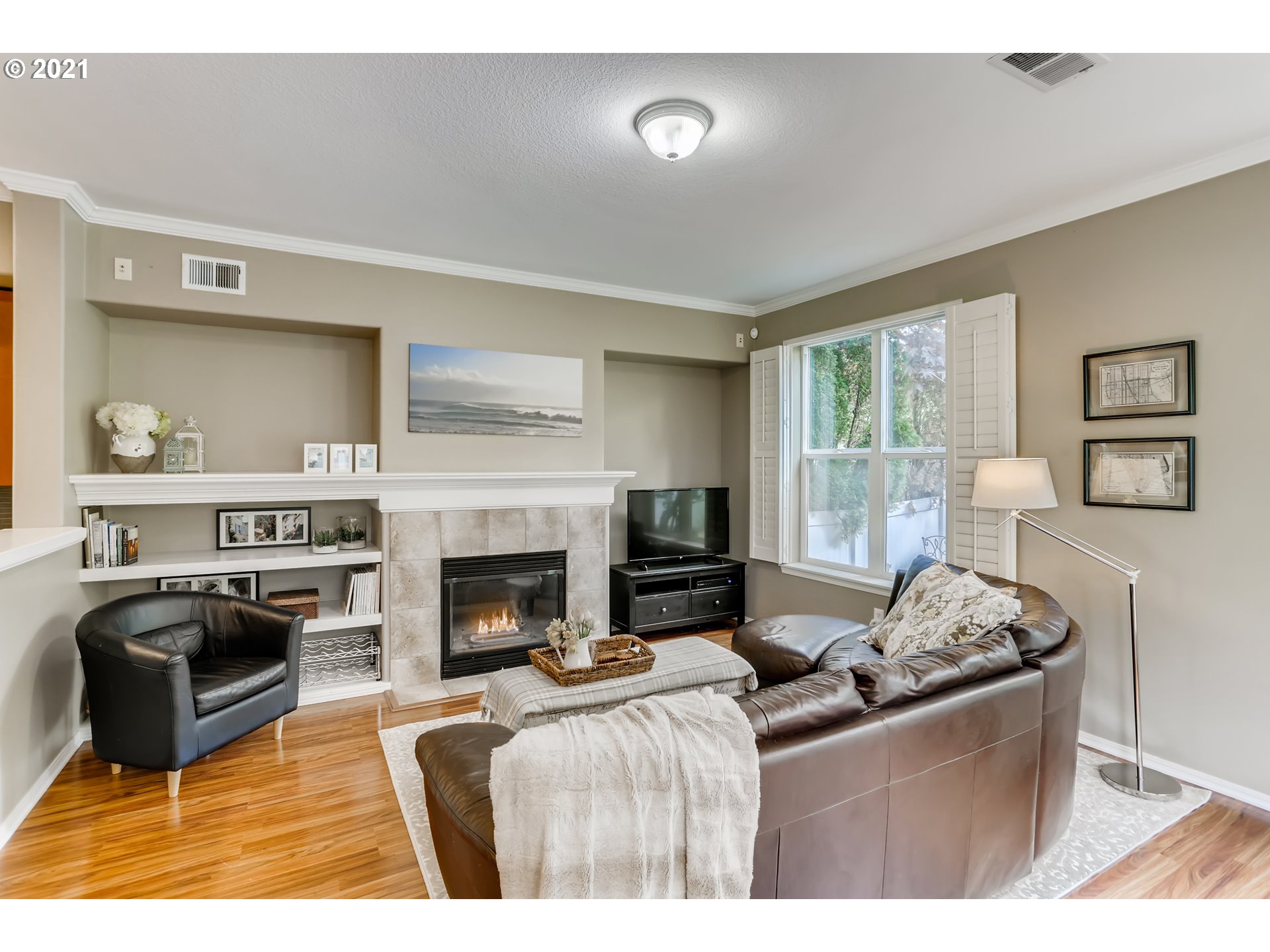 Photo #4: 21155127 Listing 