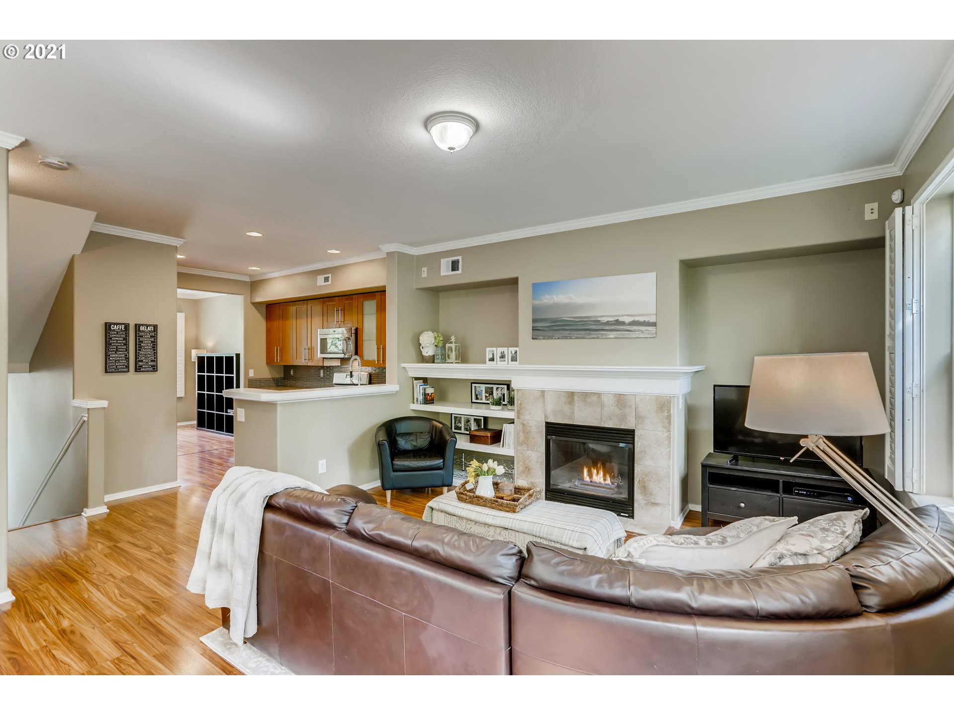 Photo #6: 21155127 Listing 